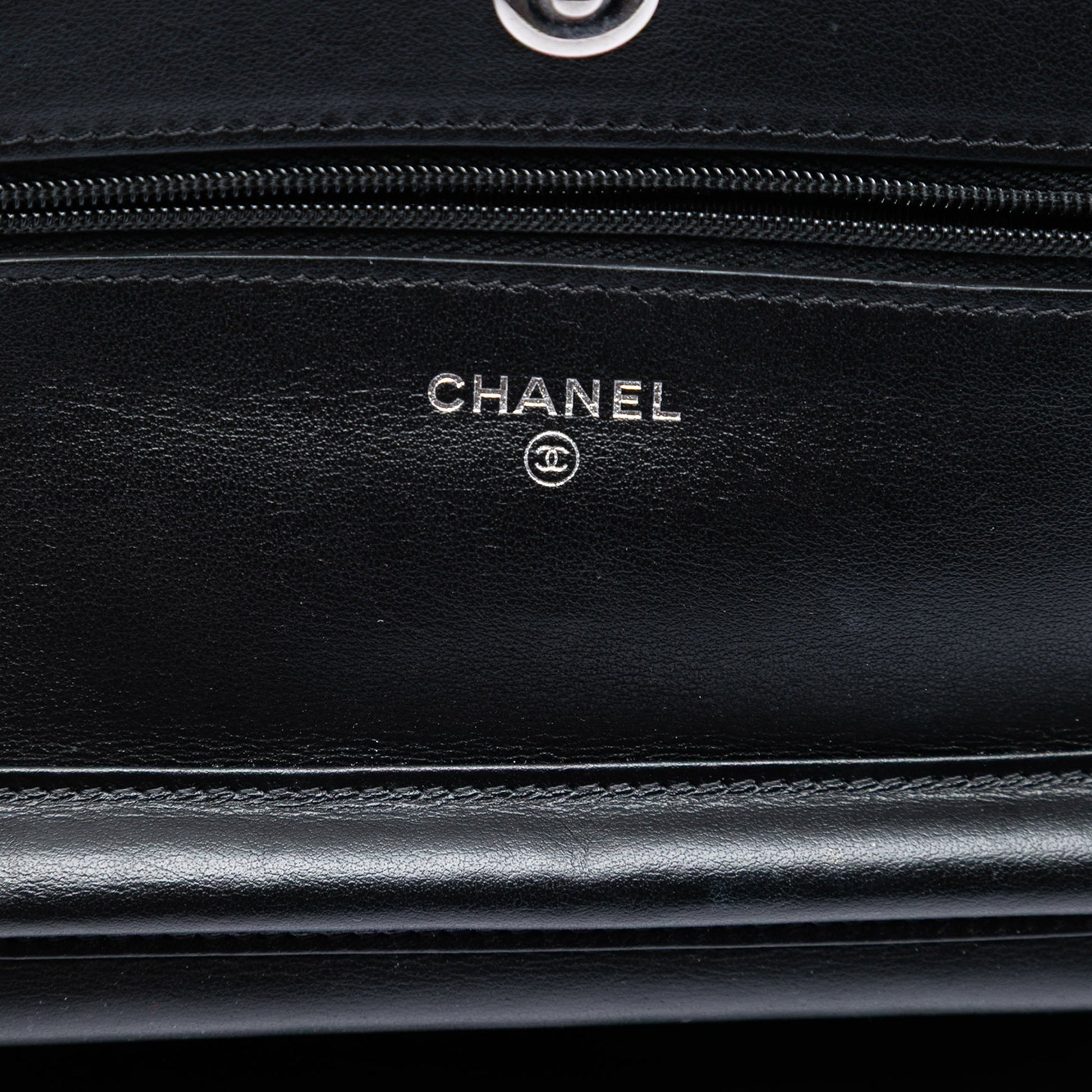CC Bicolor Quilted Patent Wallet on Chain