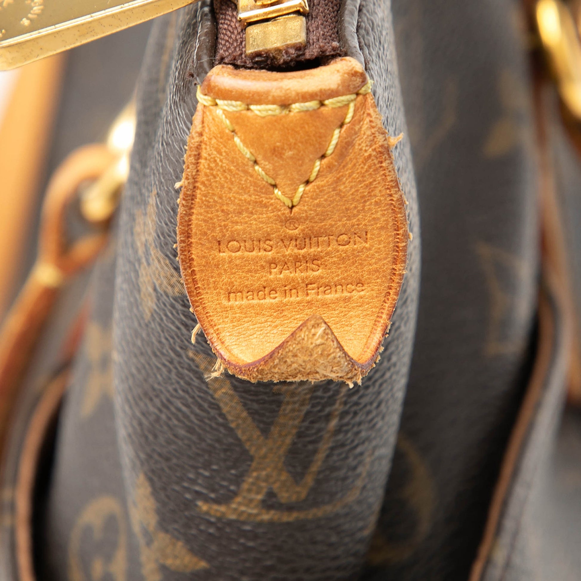 Louis Vuitton Monogram Totally MM