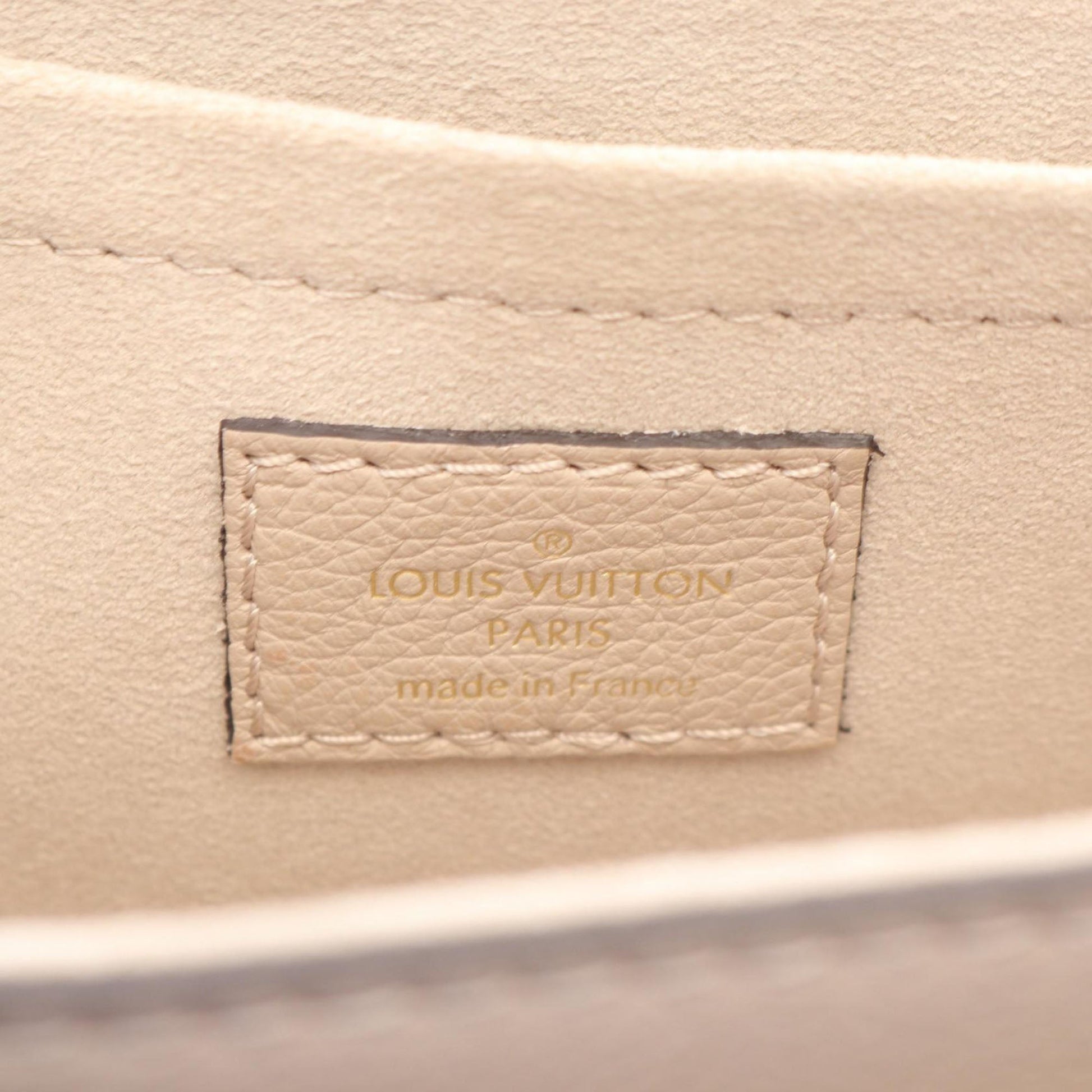 Louis Vuitton Lockme Tender