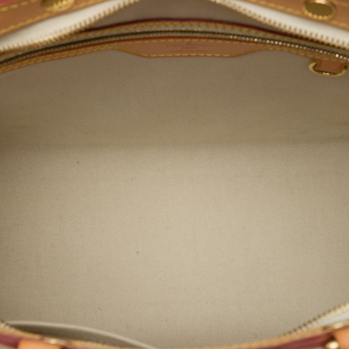 Louis Vuitton Monogram Vernis Brea MM