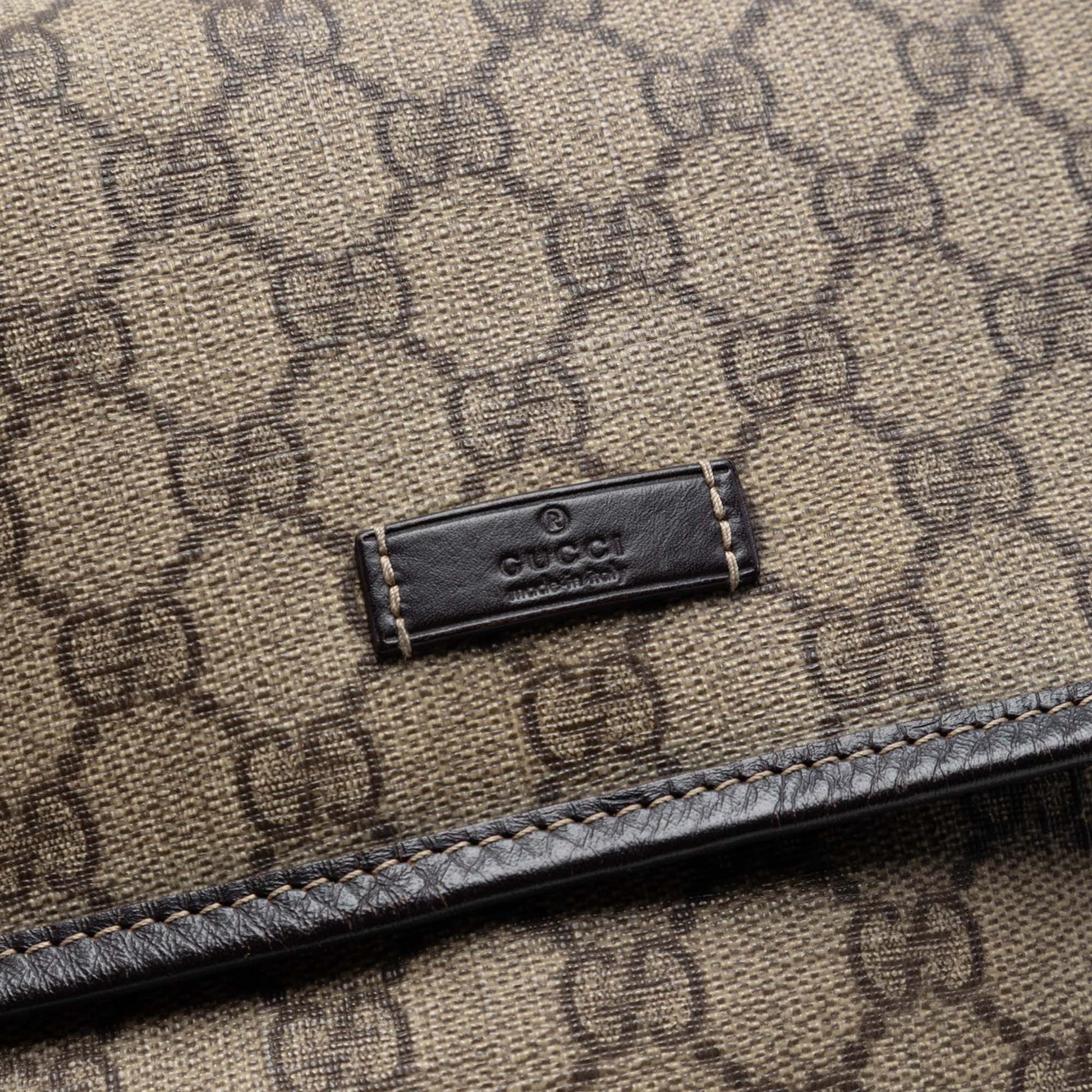 Gucci GG Supreme Crossbody