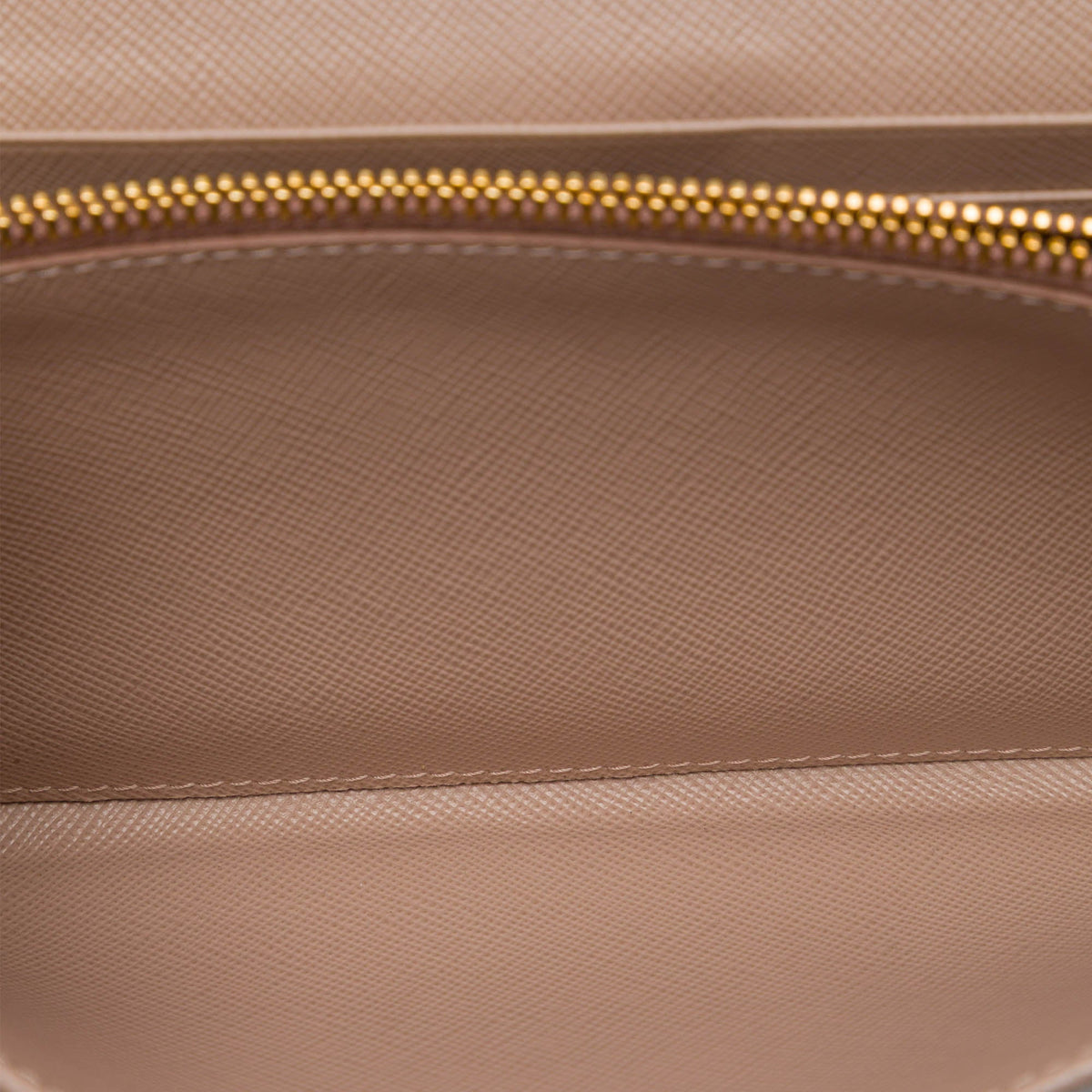 Prada Saffiano Wallet on Chain