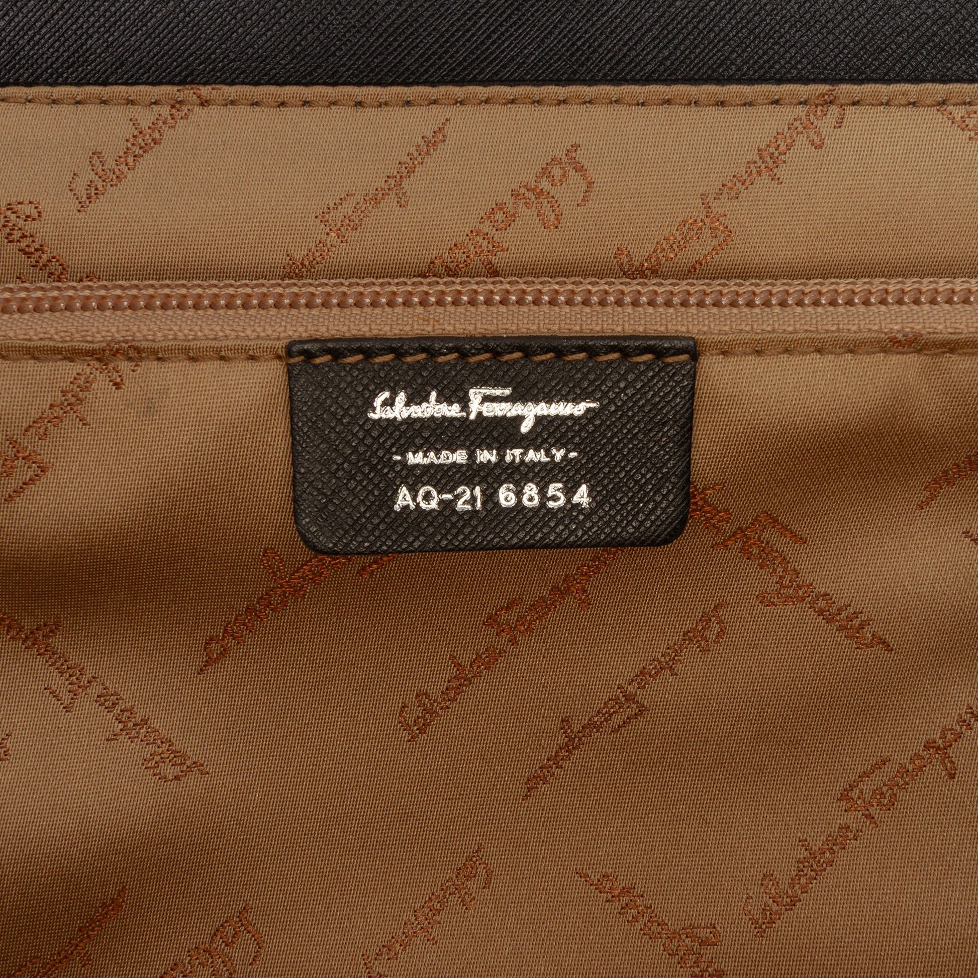 Ferragamo Leather Gancini Shoulder Bag
