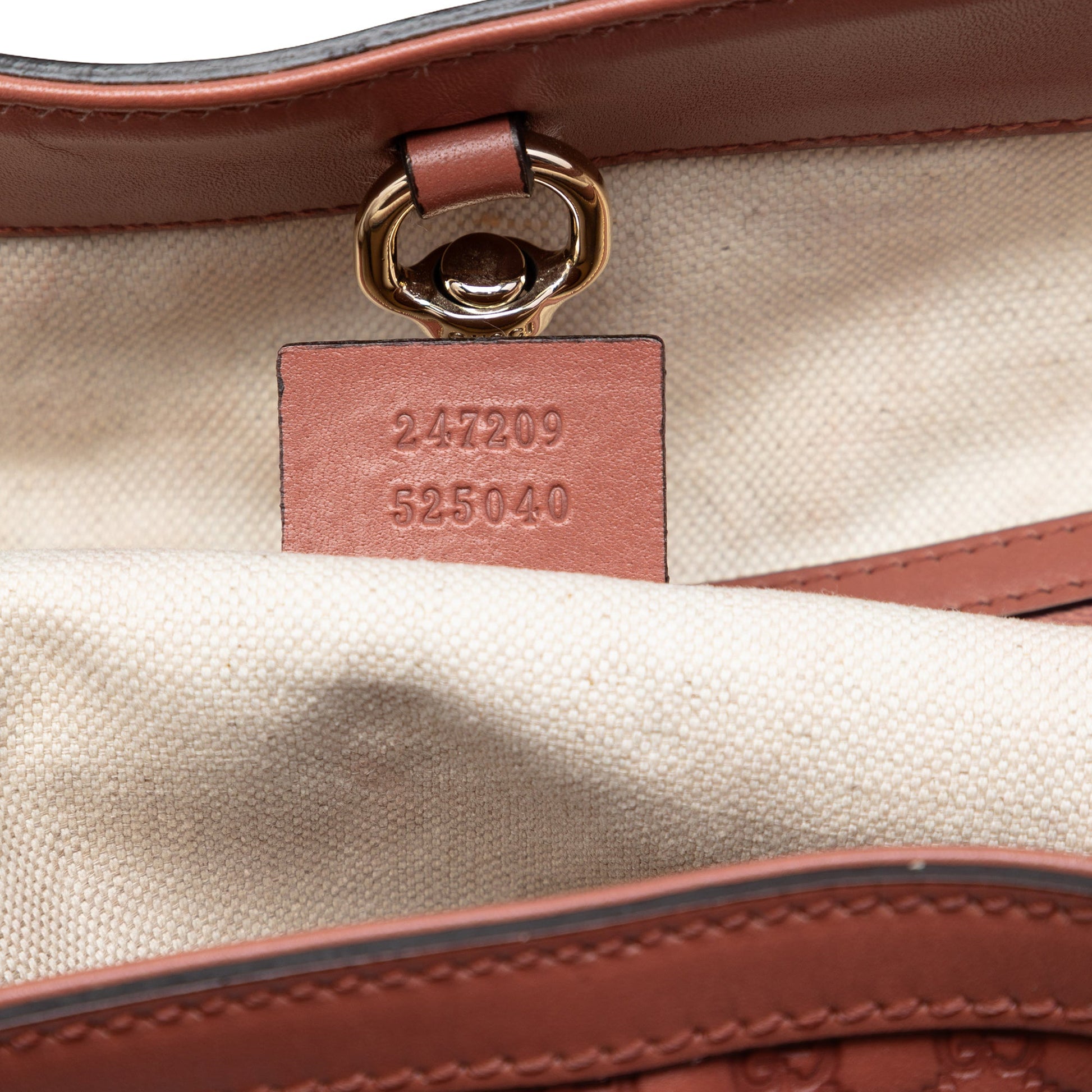 Gucci Medium Microguccissima Craft Tote