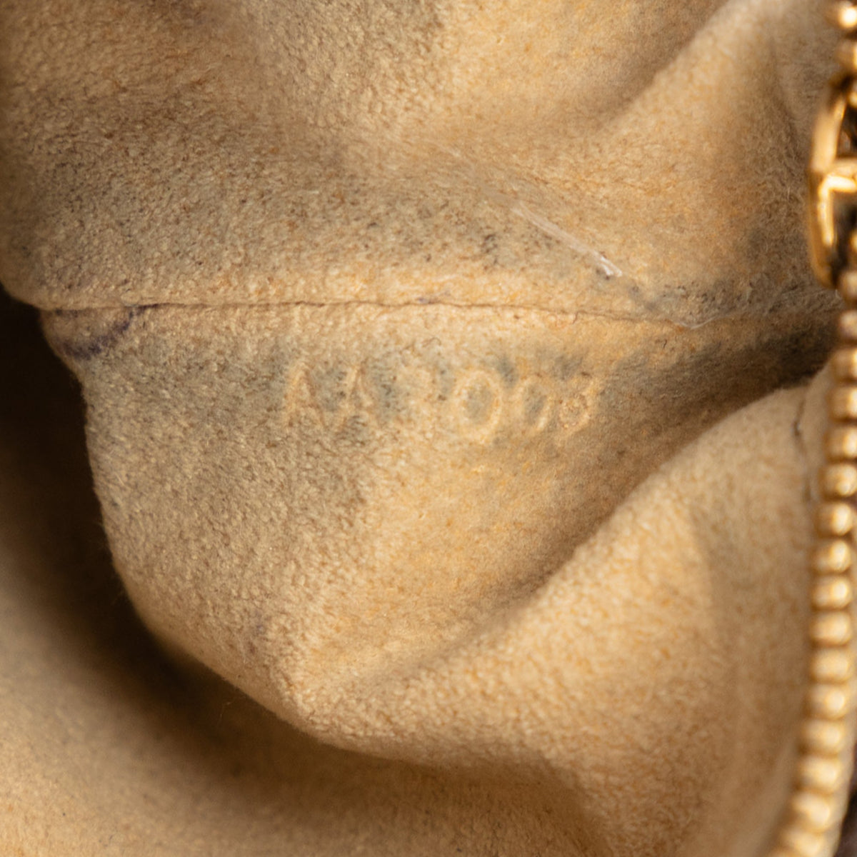 Louis Vuitton Monogram Pochette Milla PM