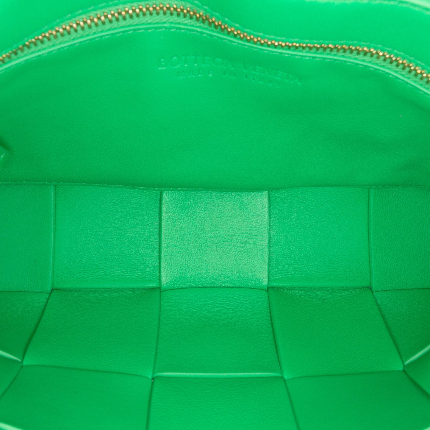 Bottega Veneta Patent Intrecciato Cassette Crossbody