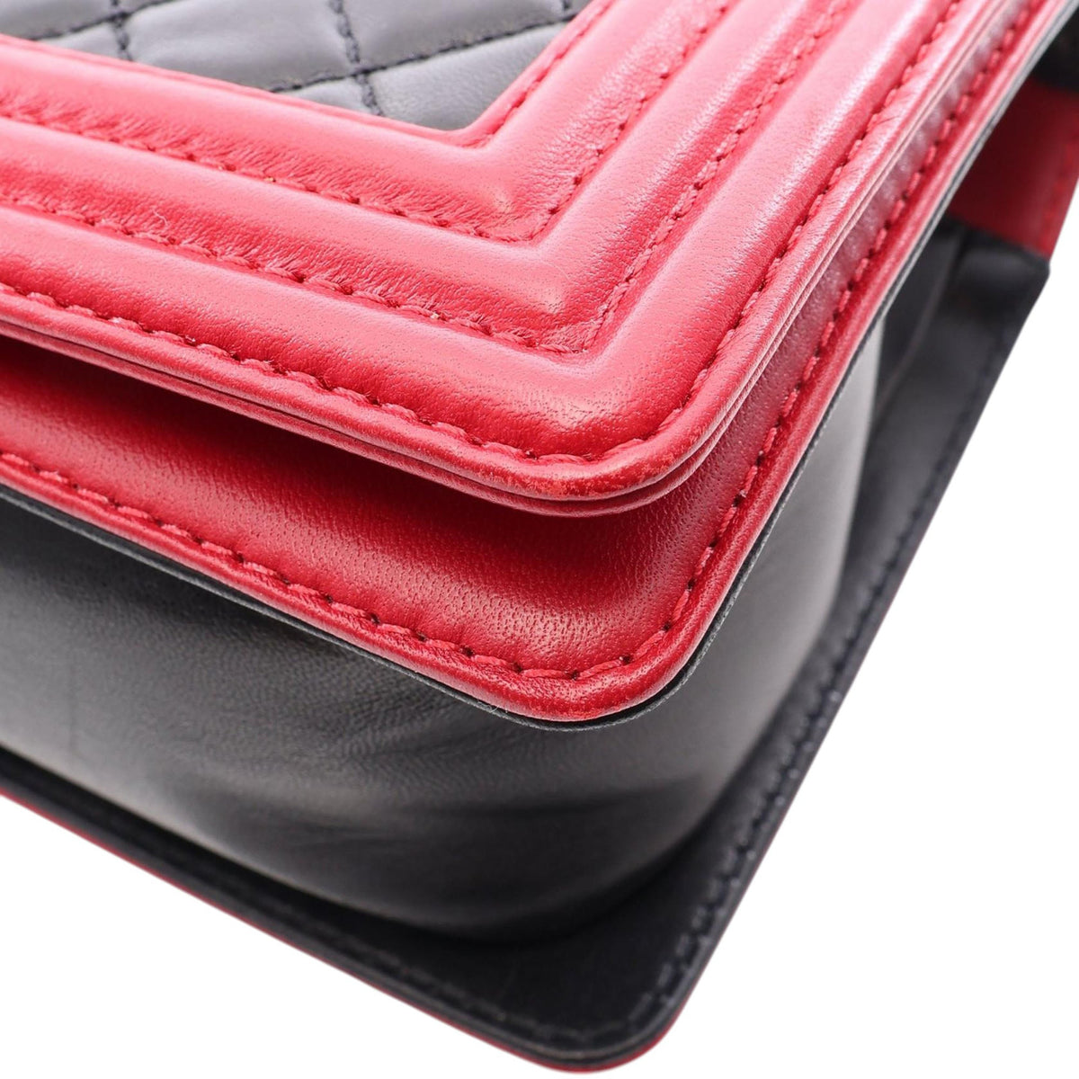 Chanel Old Medium Bicolor Quilted Lambskin Boy Flap