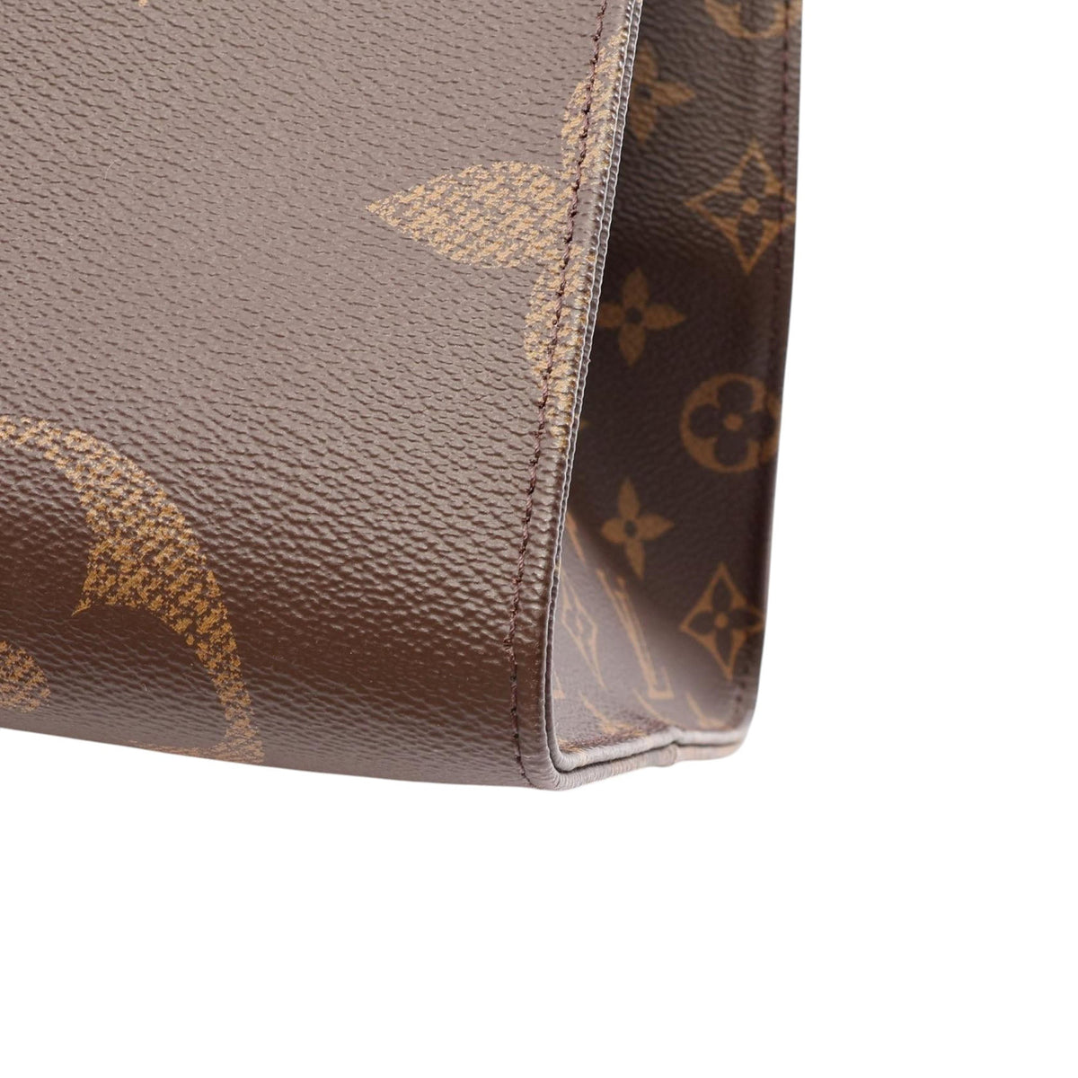 Louis Vuitton Monogram Reverse Giant OnTheGo GM — Brown