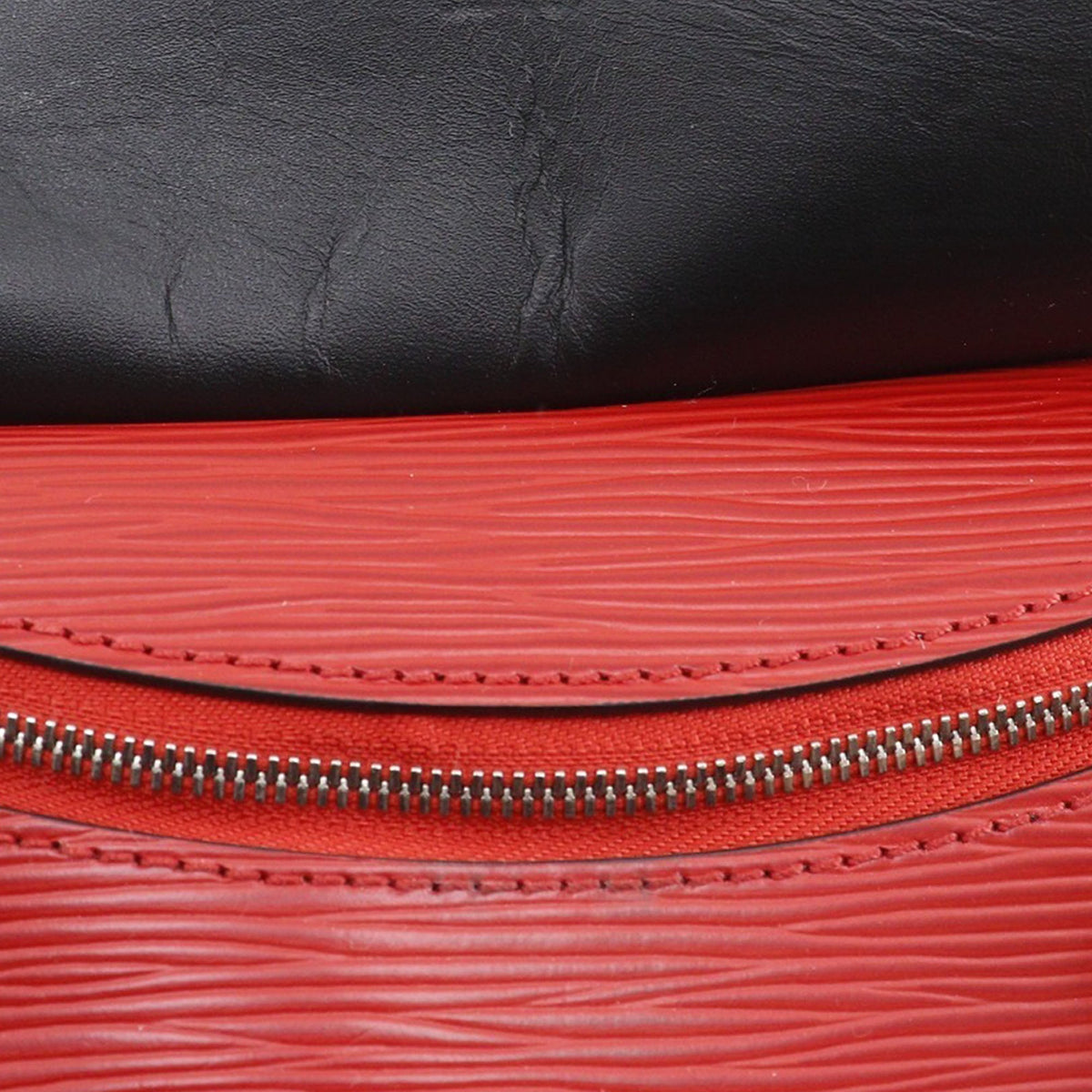 Louis Vuitton Epi Tuileries
