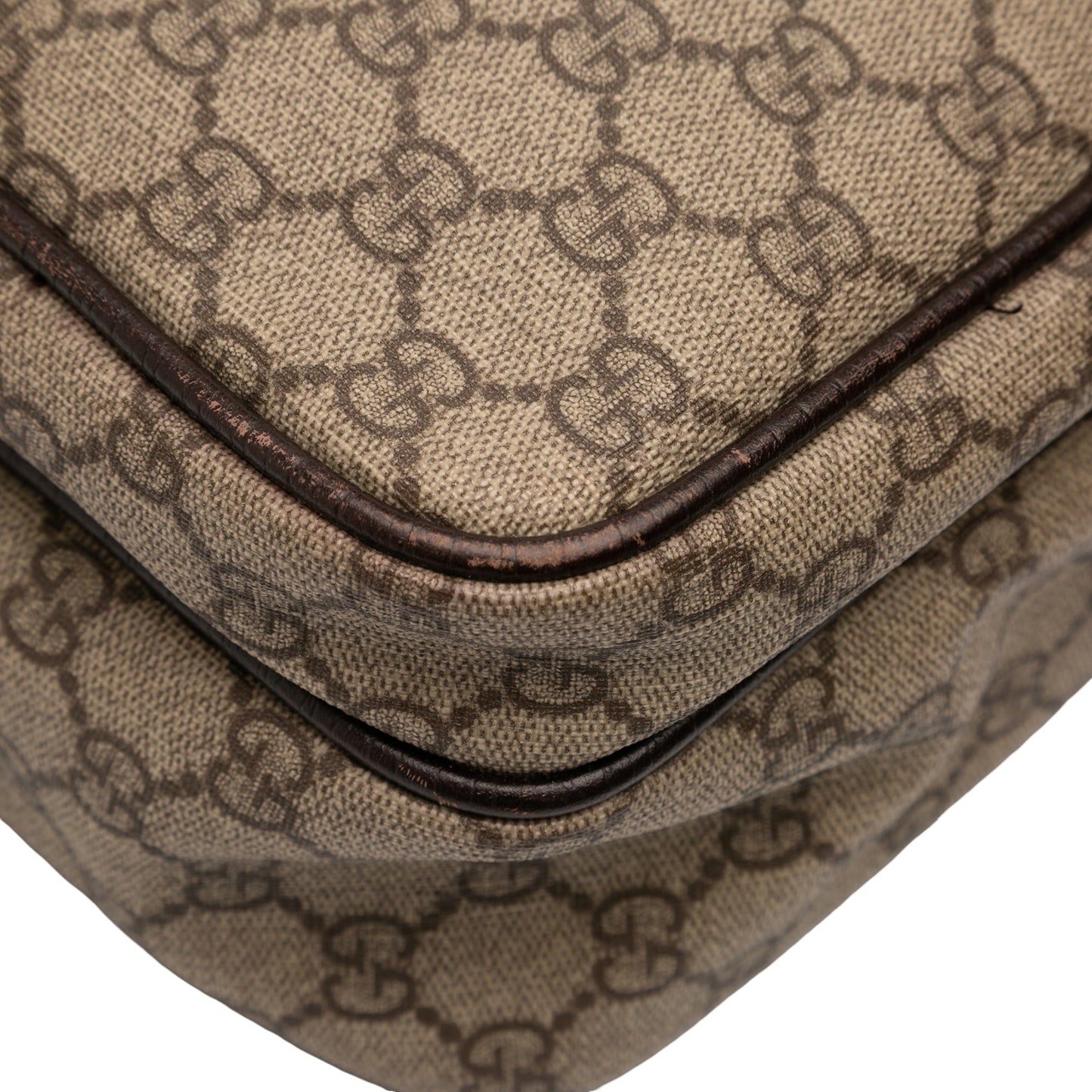 Gucci GG Supreme Crossbody