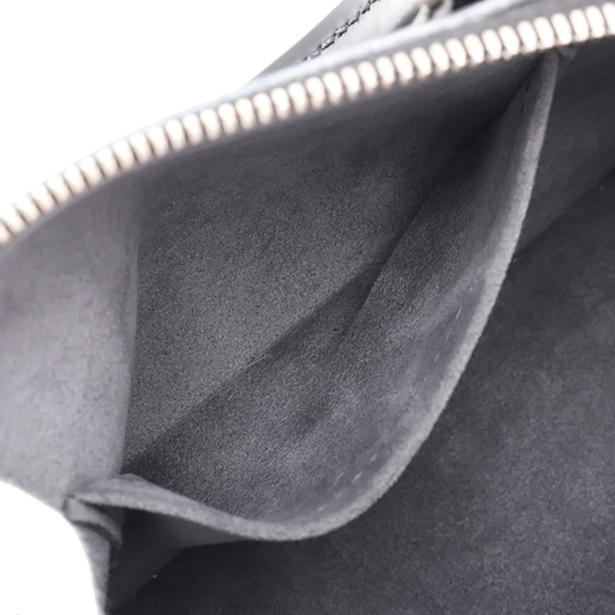 Louis Vuitton Epi Alma BB — Black