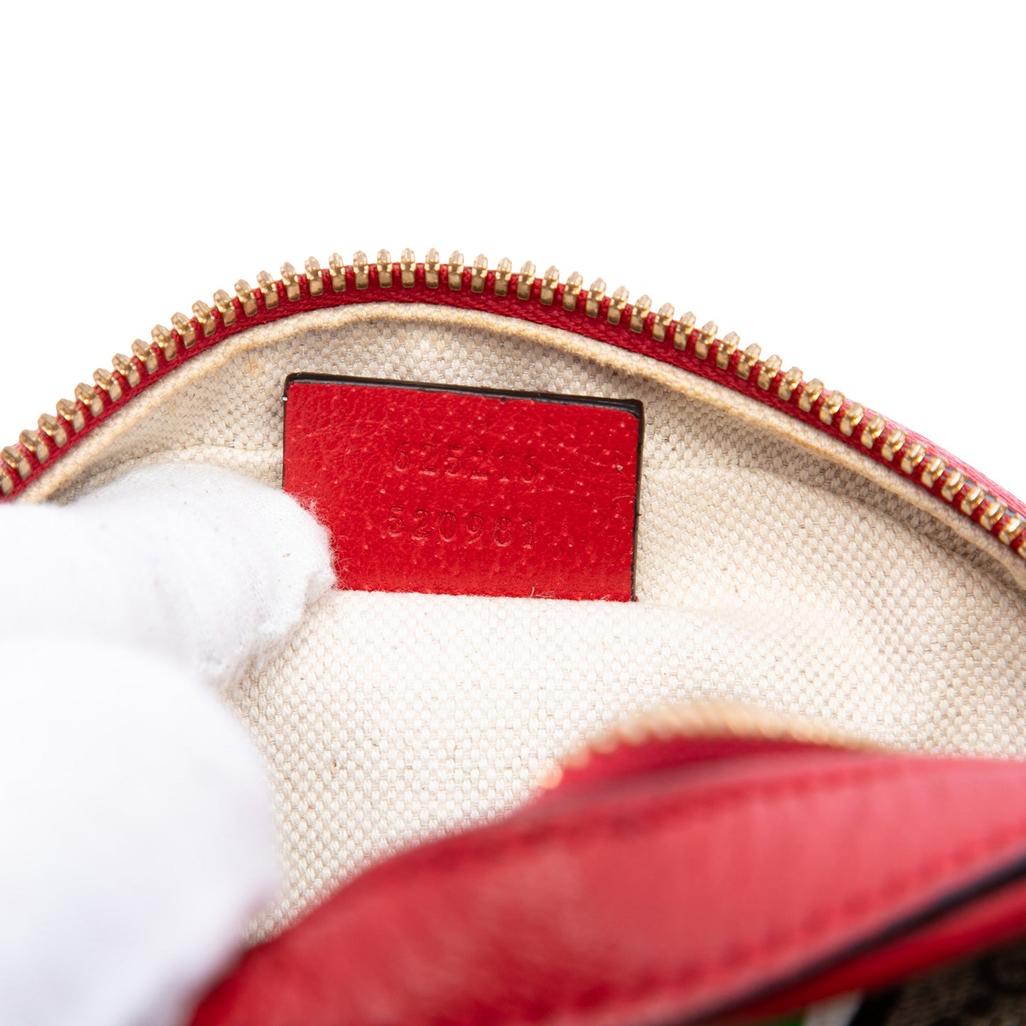 Gucci GG Supreme Apple Round Crossbody