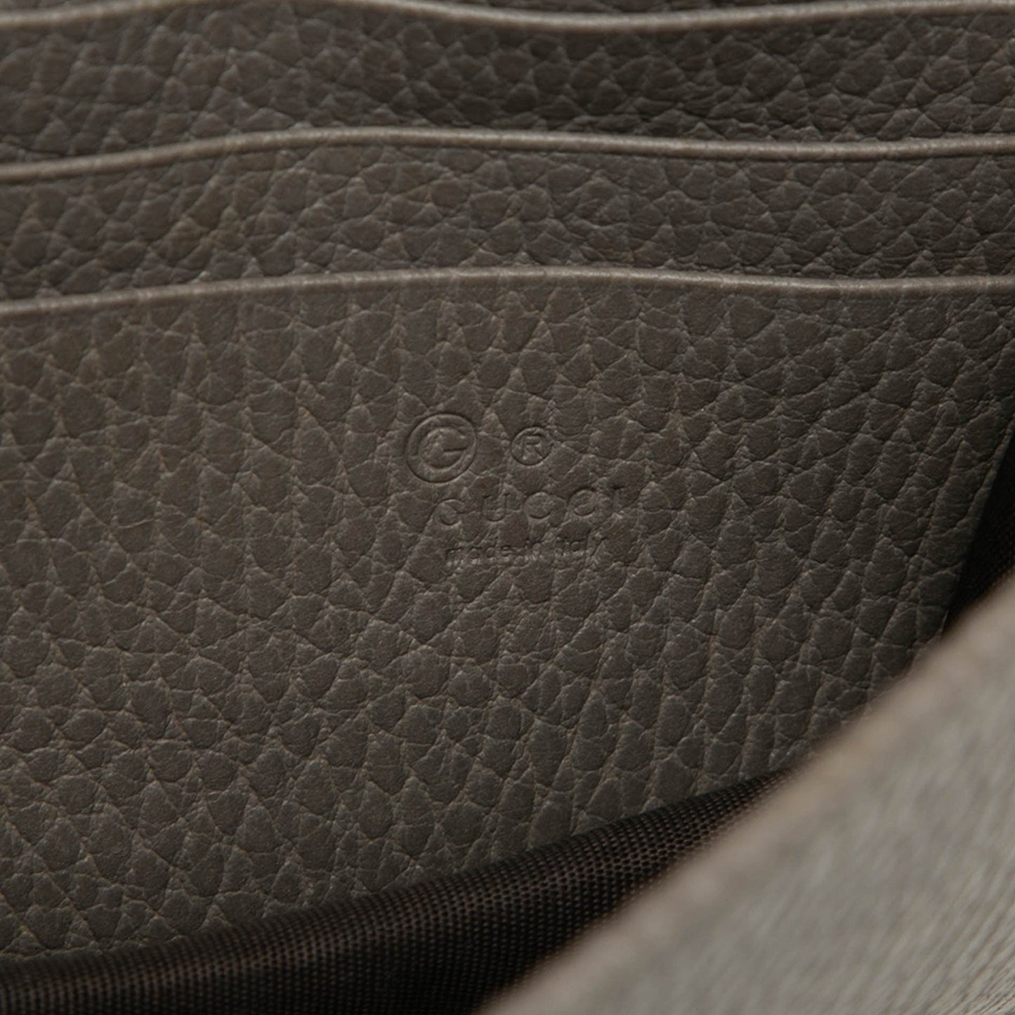 Gucci Dollar Calfskin Interlocking G Wallet on Chain