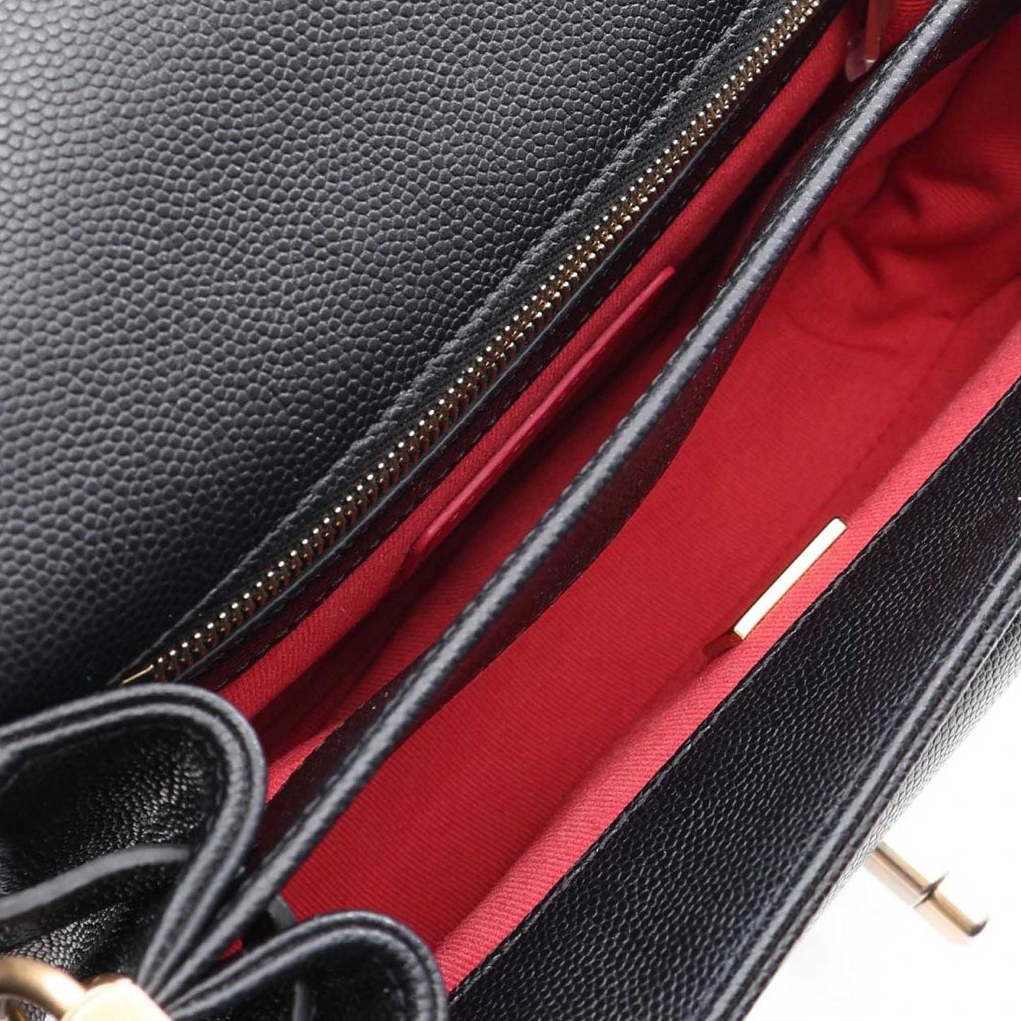 Chanel CC Quilted Caviar Single Flap