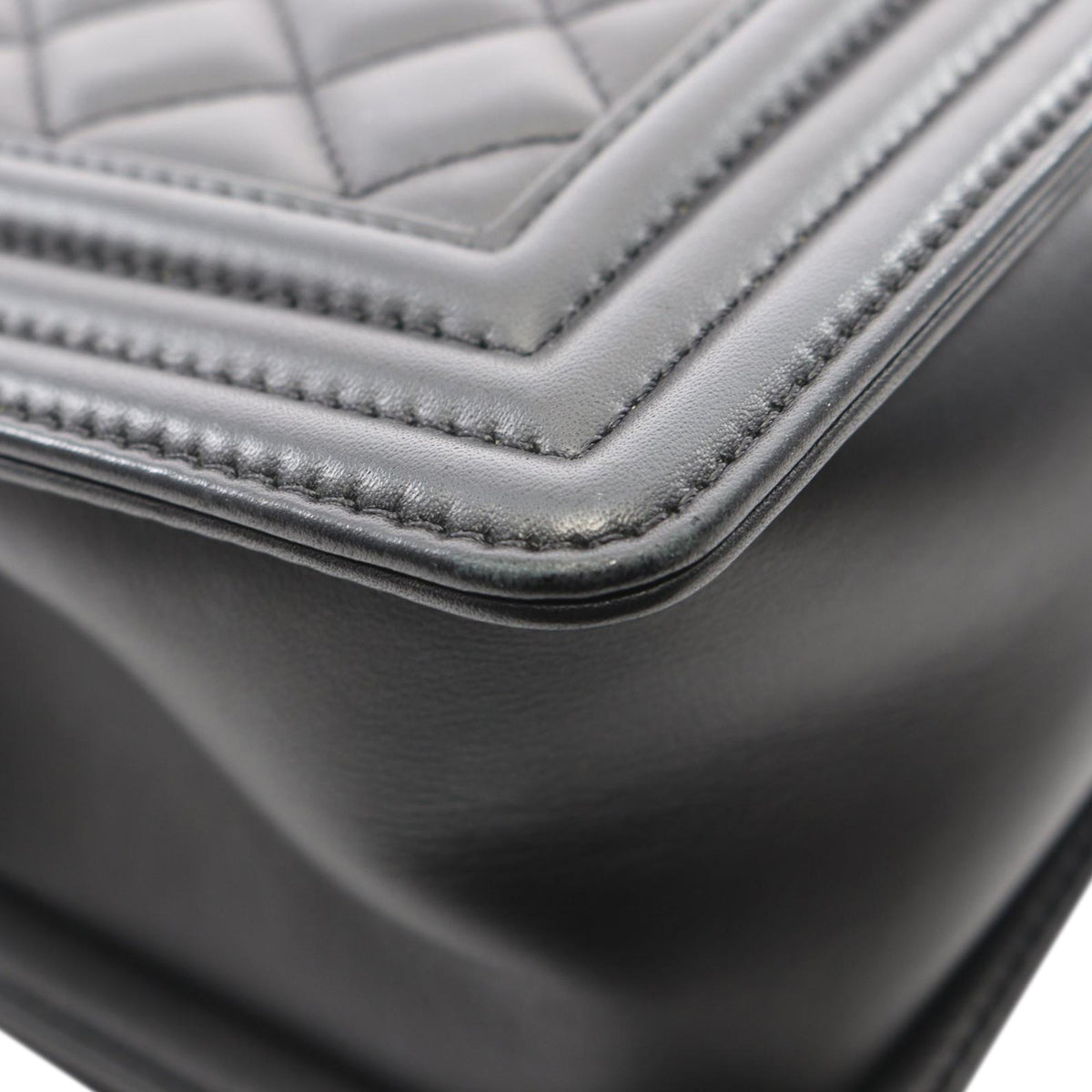 Chanel Old Medium Quilted Lambskin Boy Flap