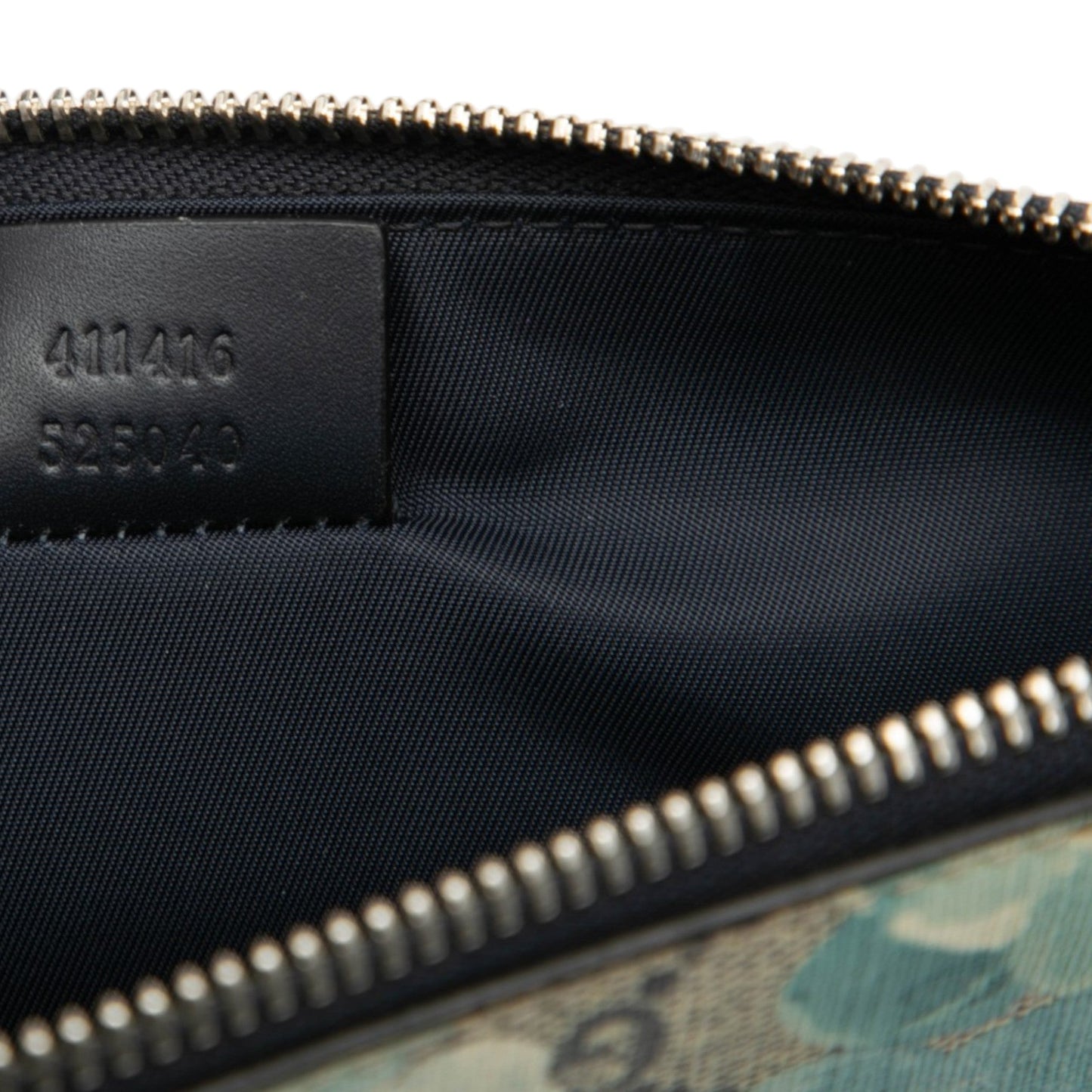 Gucci GG Supreme Blooms Clutch