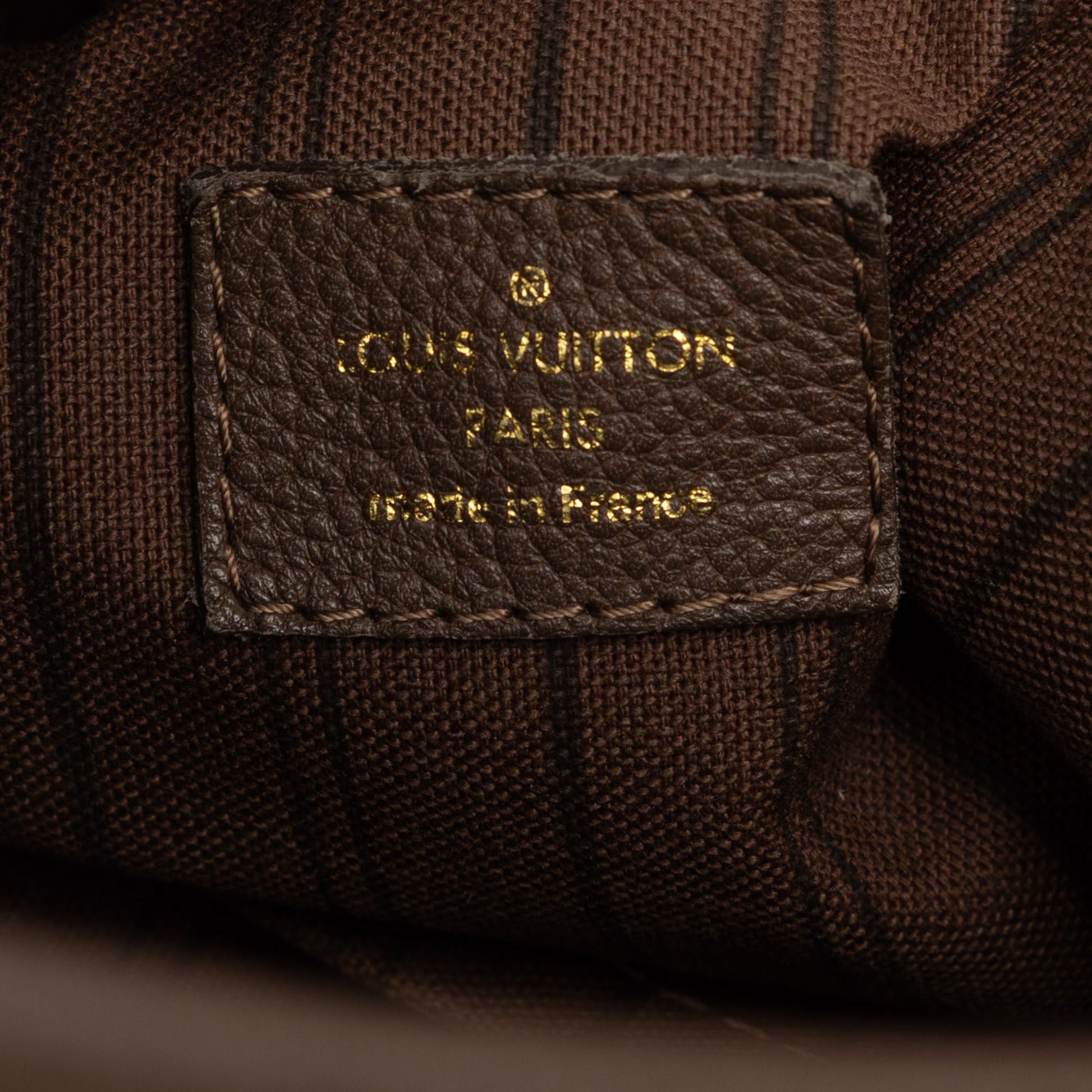 Louis Vuitton Monogram Empreinte Artsy MM