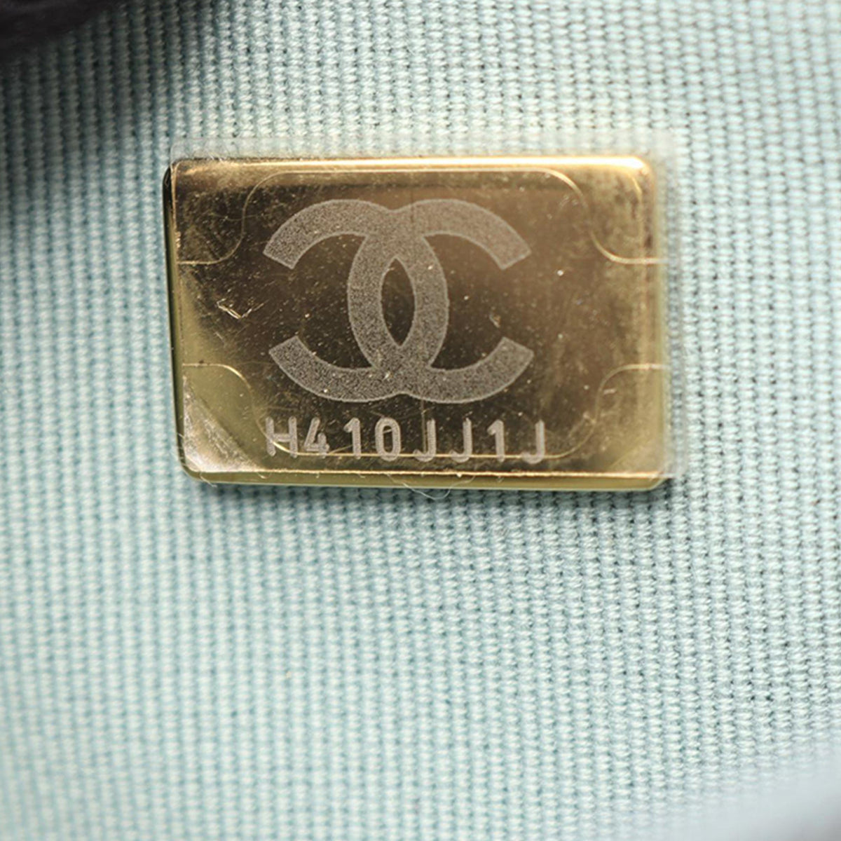 Chanel CC Quilted Caviar Wallet on Chain