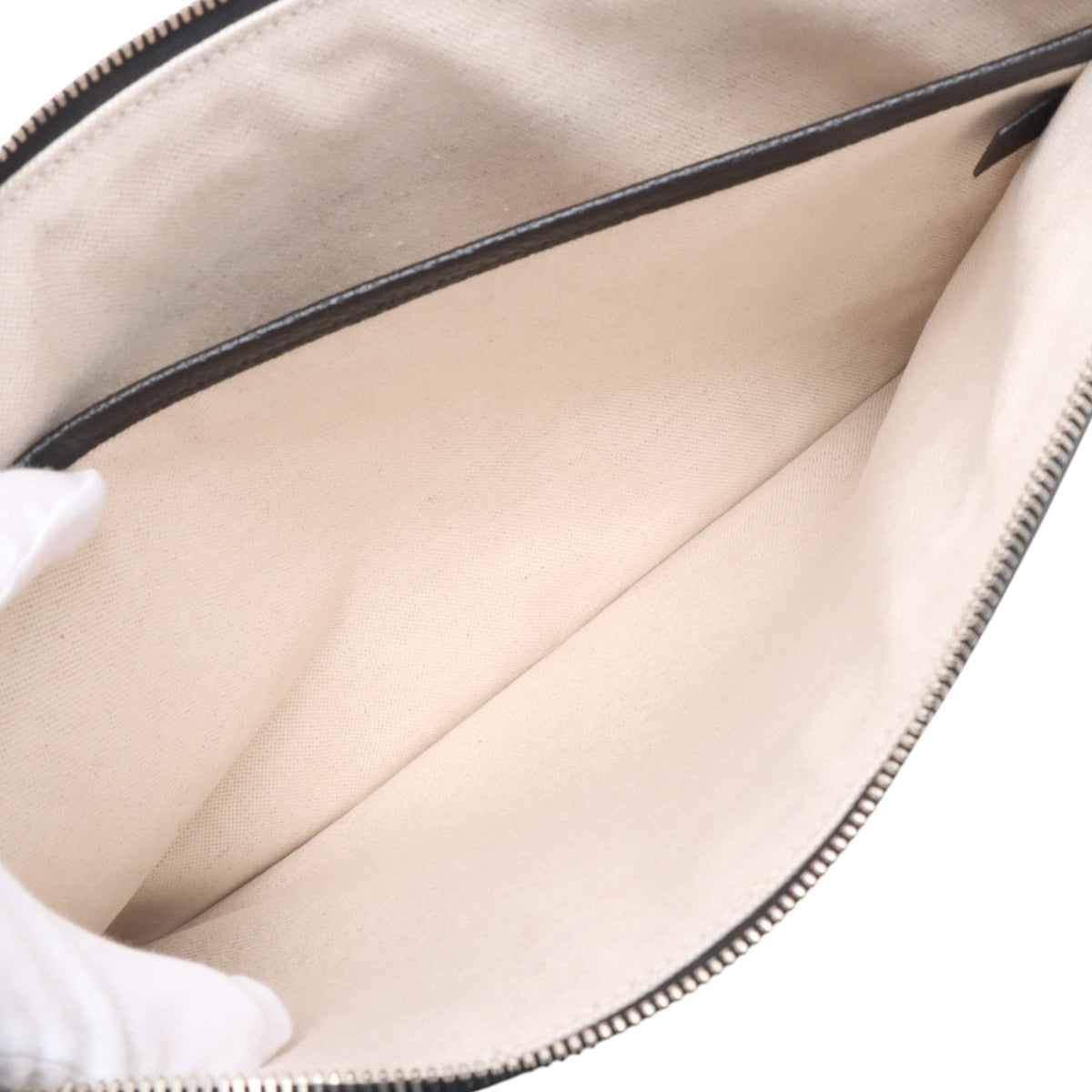 Gucci Jumbo GG Calfskin Clutch