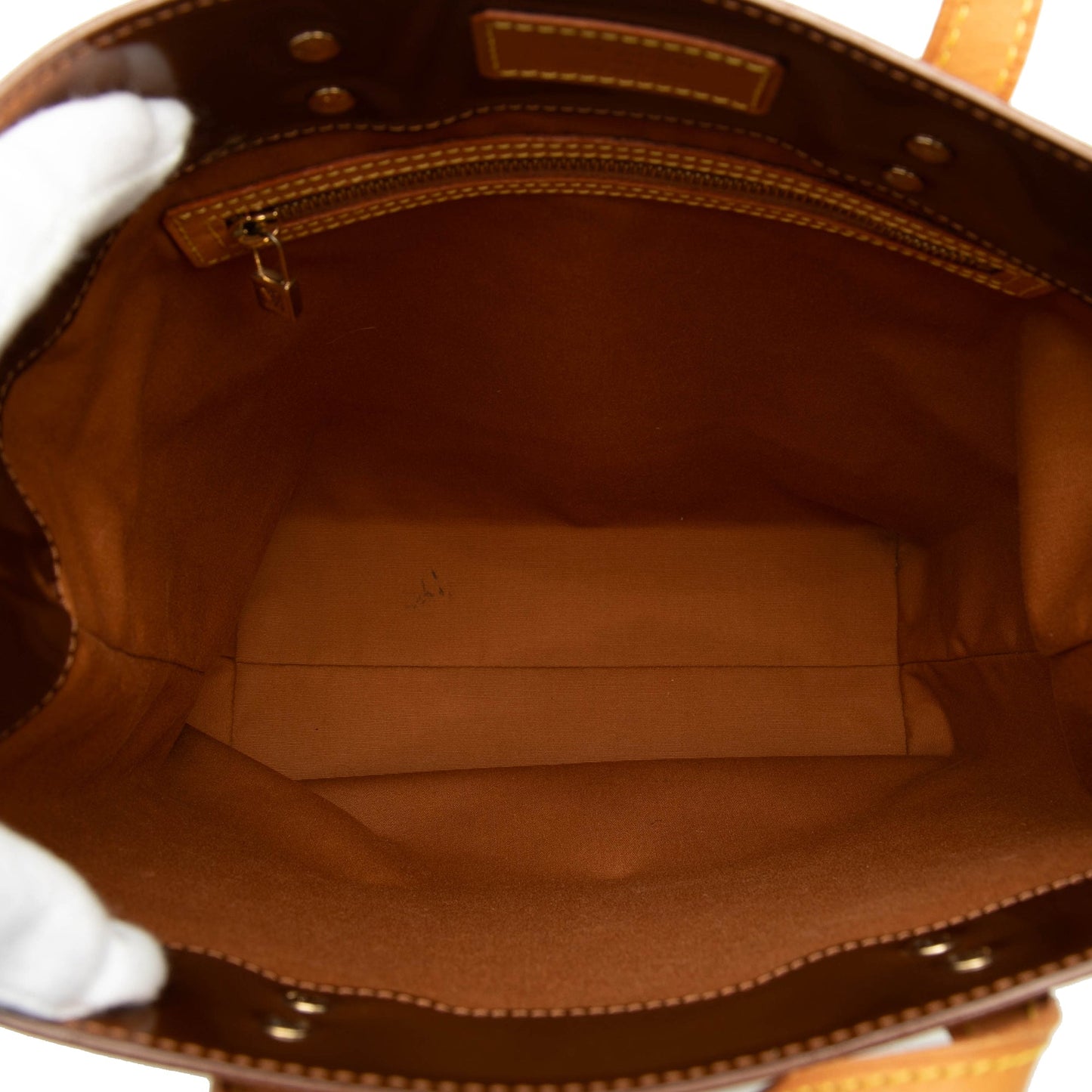 Louis Vuitton Monogram Vernis Reade MM