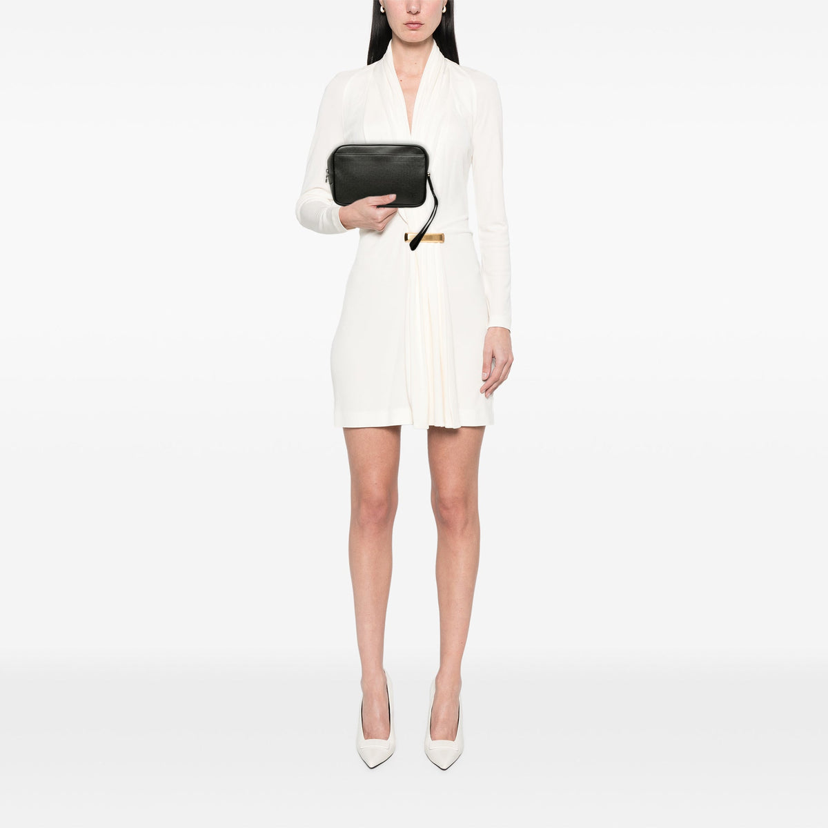 Louis Vuitton Taiga Pochette Kaluga