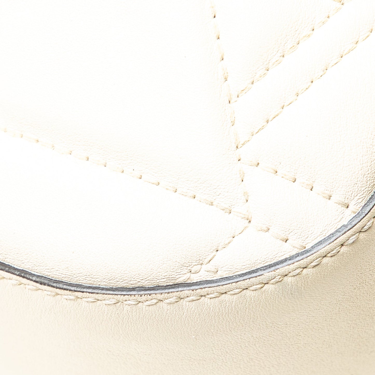 Gucci Quilted Leather Dionysus Web Hobo