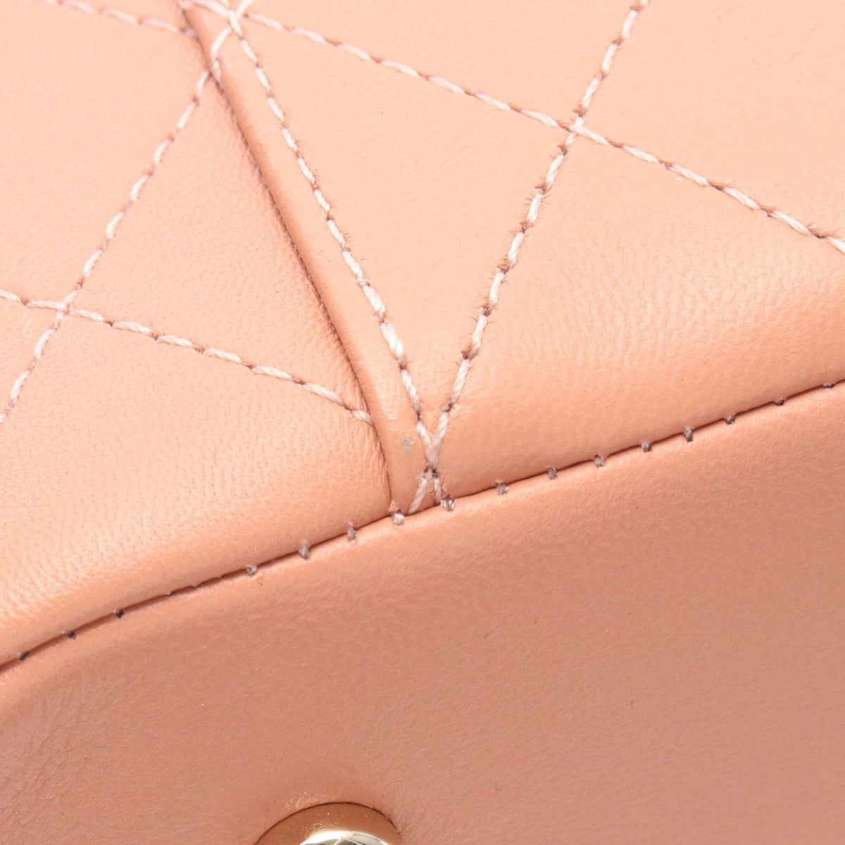 Chanel Knock On Wood Vanity Case