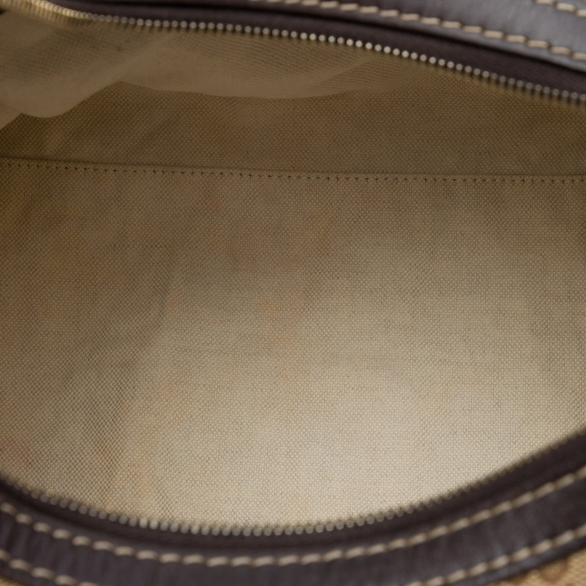 Gucci GG Canvas Lovely Shoulder Bag — Brown