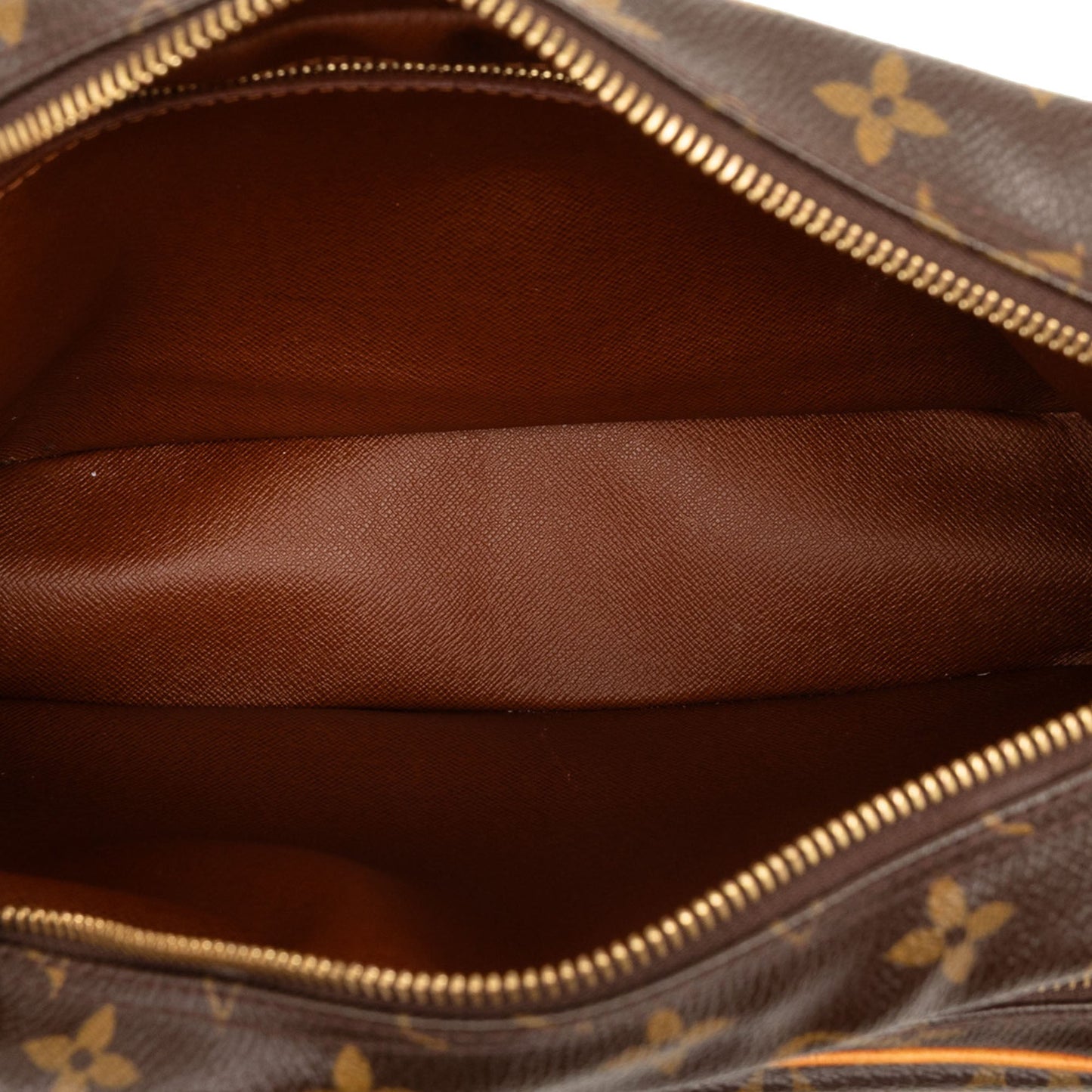 Louis Vuitton Monogram Nil Crossbody