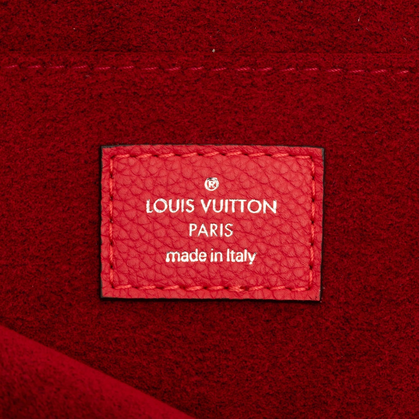 Louis Vuitton Taurillon Pochette Jour PM
