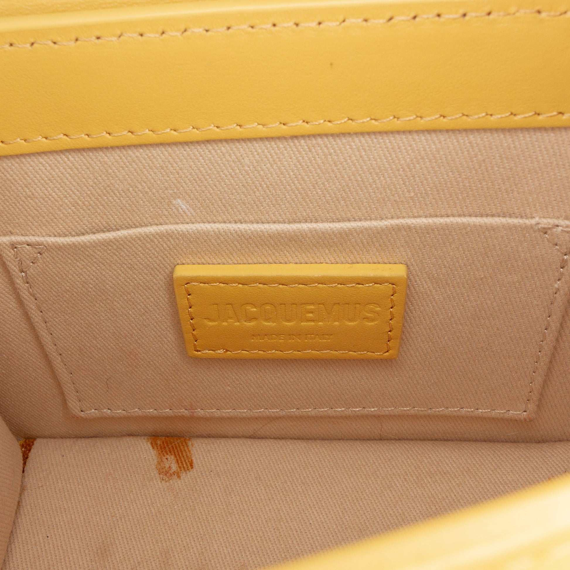 Jacquemus Leather Le Chiquito Moyen