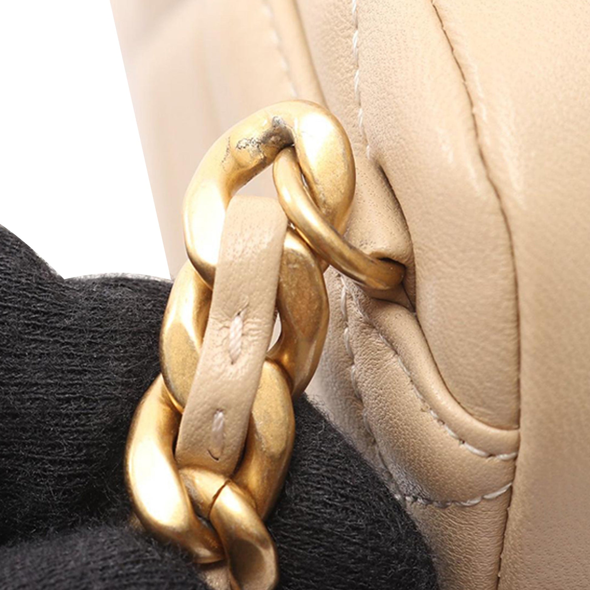 Lambskin 19 Camera Bag