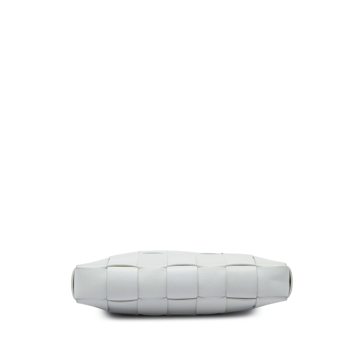 Bottega Veneta Lambskin Maxi Intrecciato The Snap Clutch — White