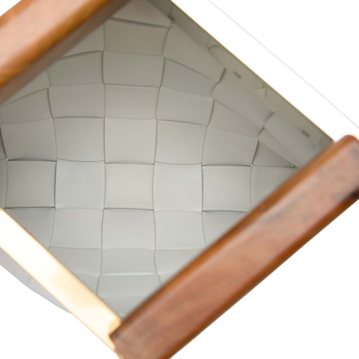 Bottega Veneta Lambskin Maxi Intrecciato The Snap Clutch — White