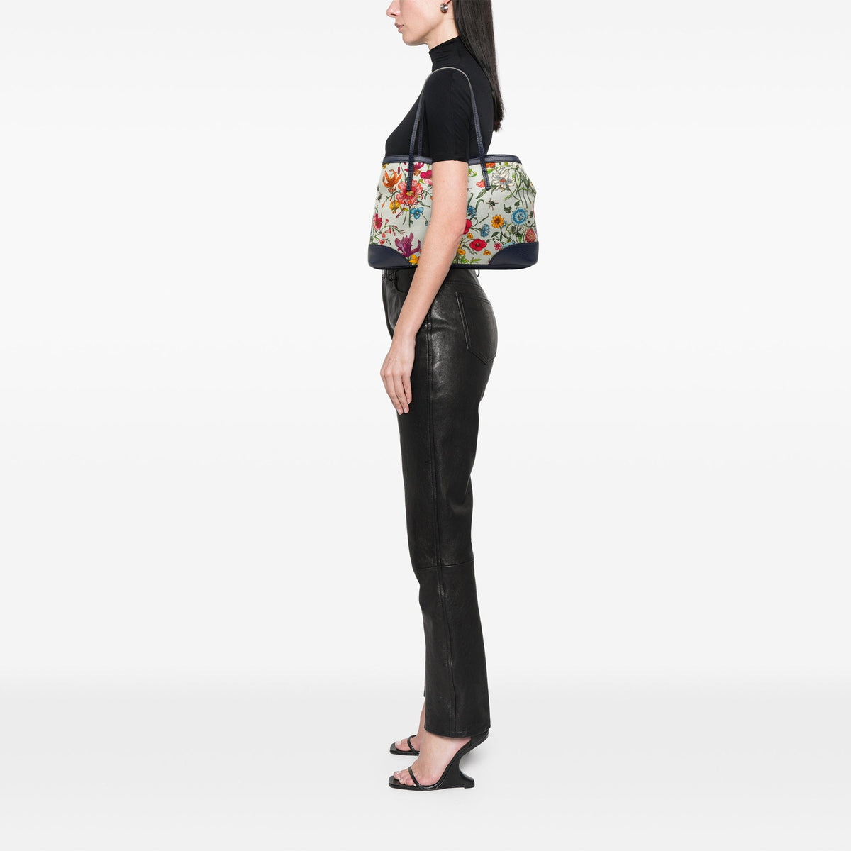 Gucci Medium Canvas Flora Tote