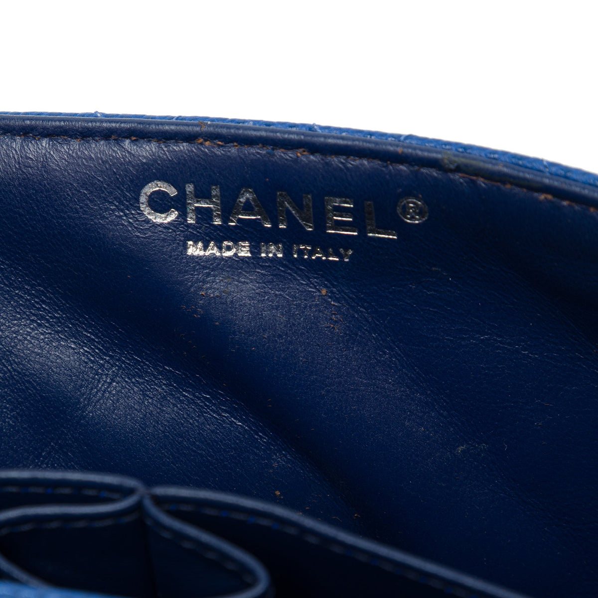 Chanel Classic Caviar East West Single Flap — Blue