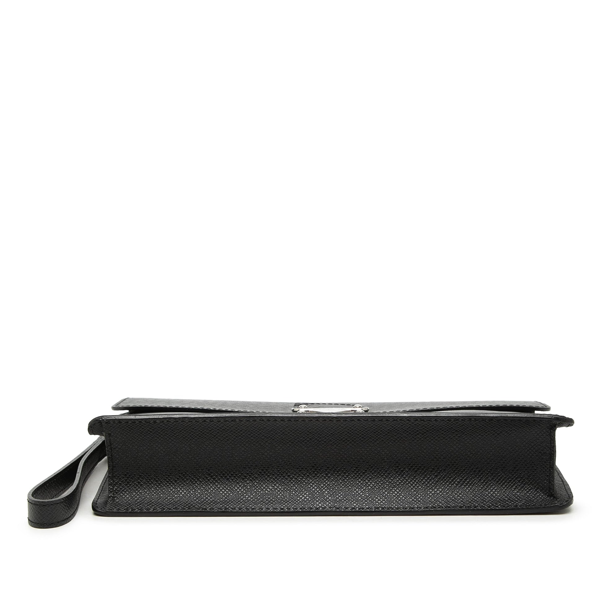 Louis Vuitton Taiga Belaia Clutch