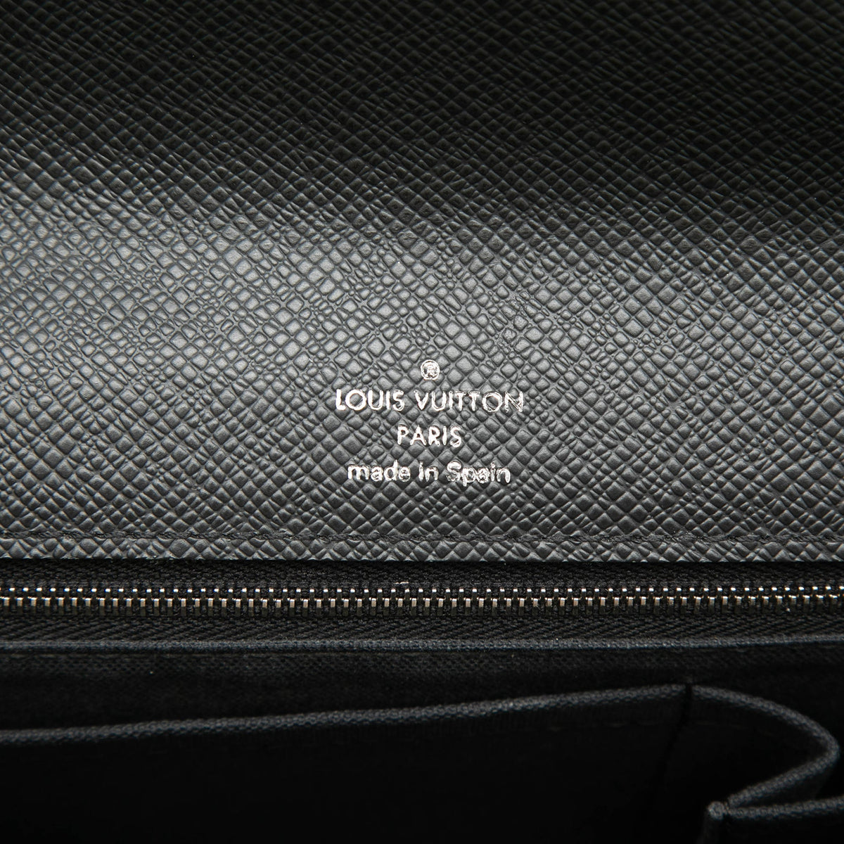 Louis Vuitton Taiga Belaia Clutch
