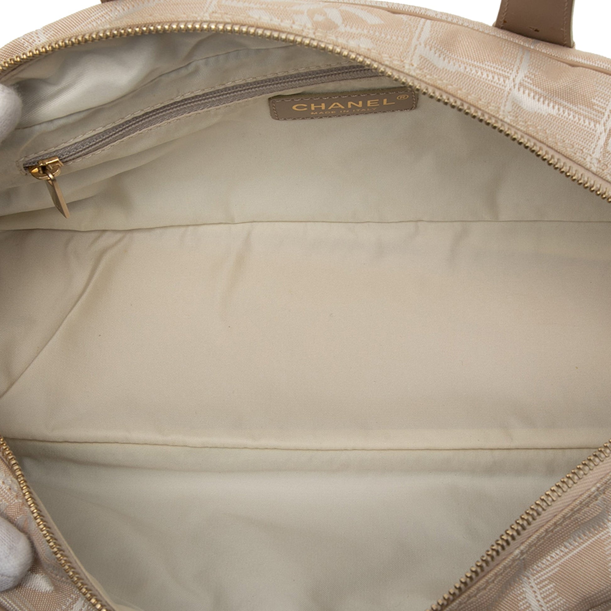 New Travel Line Nylon Handbag