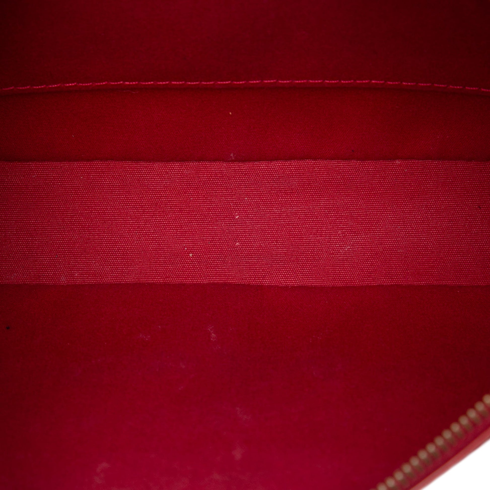 Louis Vuitton Monogram Vernis Pochette Accessoires