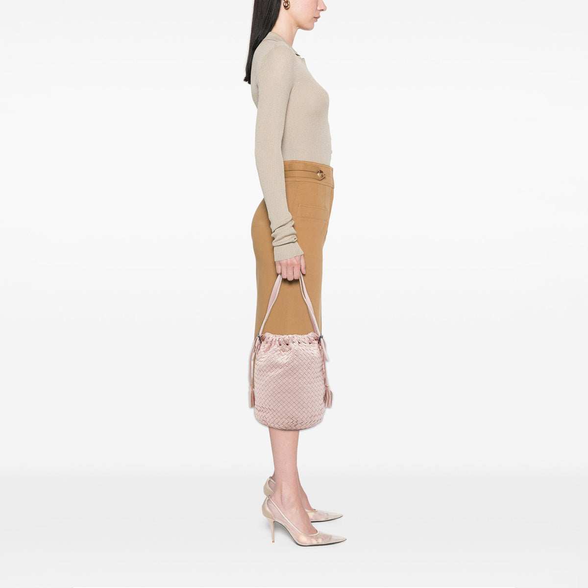 Bottega Veneta Nappa Intrecciato Drawstring Bucket Bag — Pink
