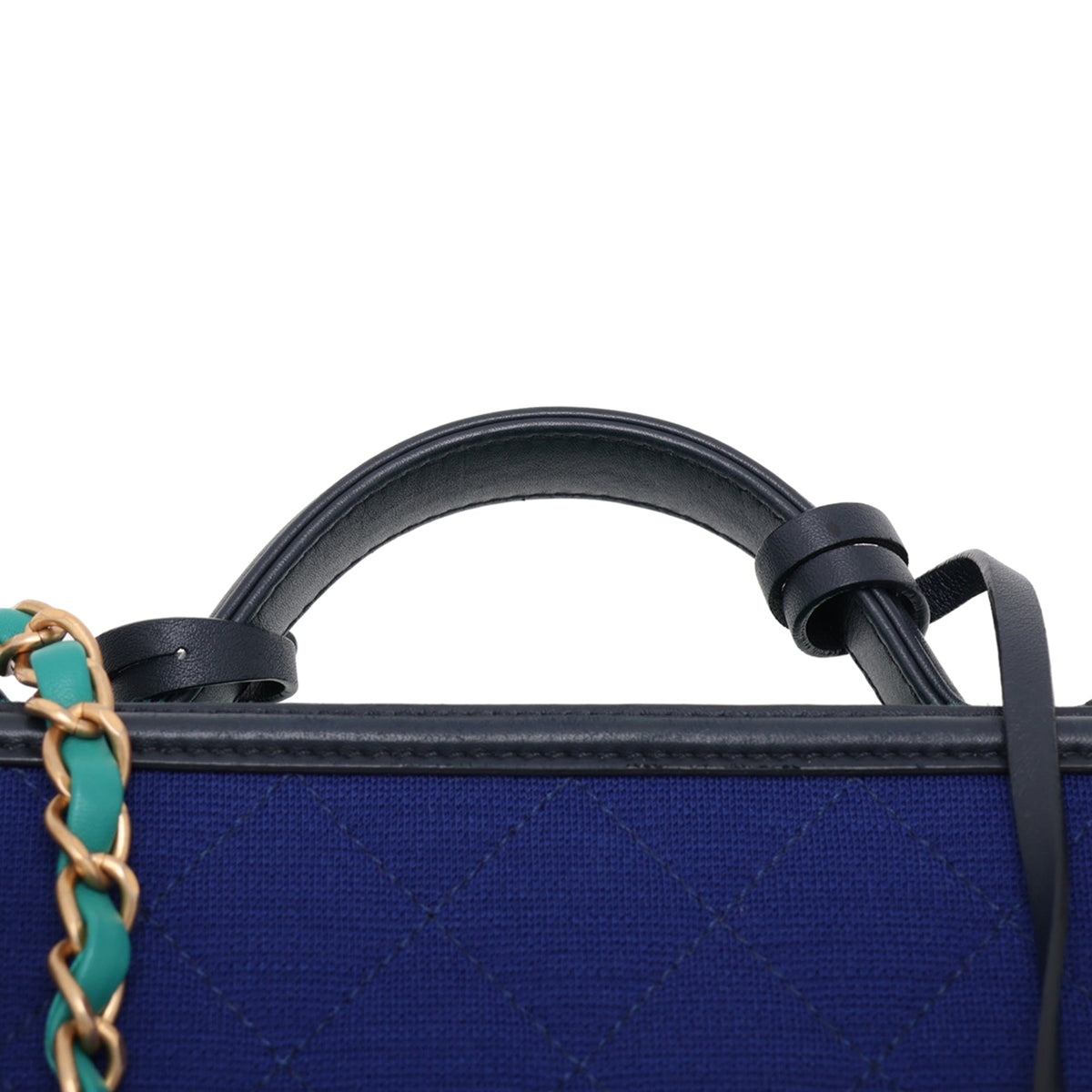 Chanel CC Filigree Vanity Case — Blue