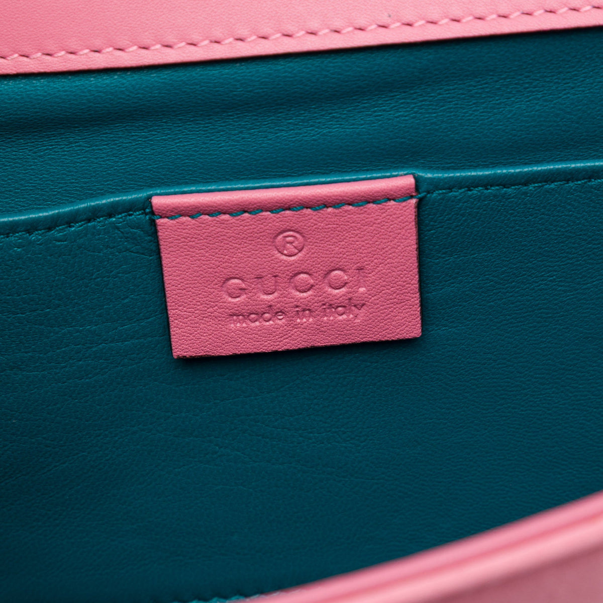 Gucci Satin Dionysus Clutch — Pink