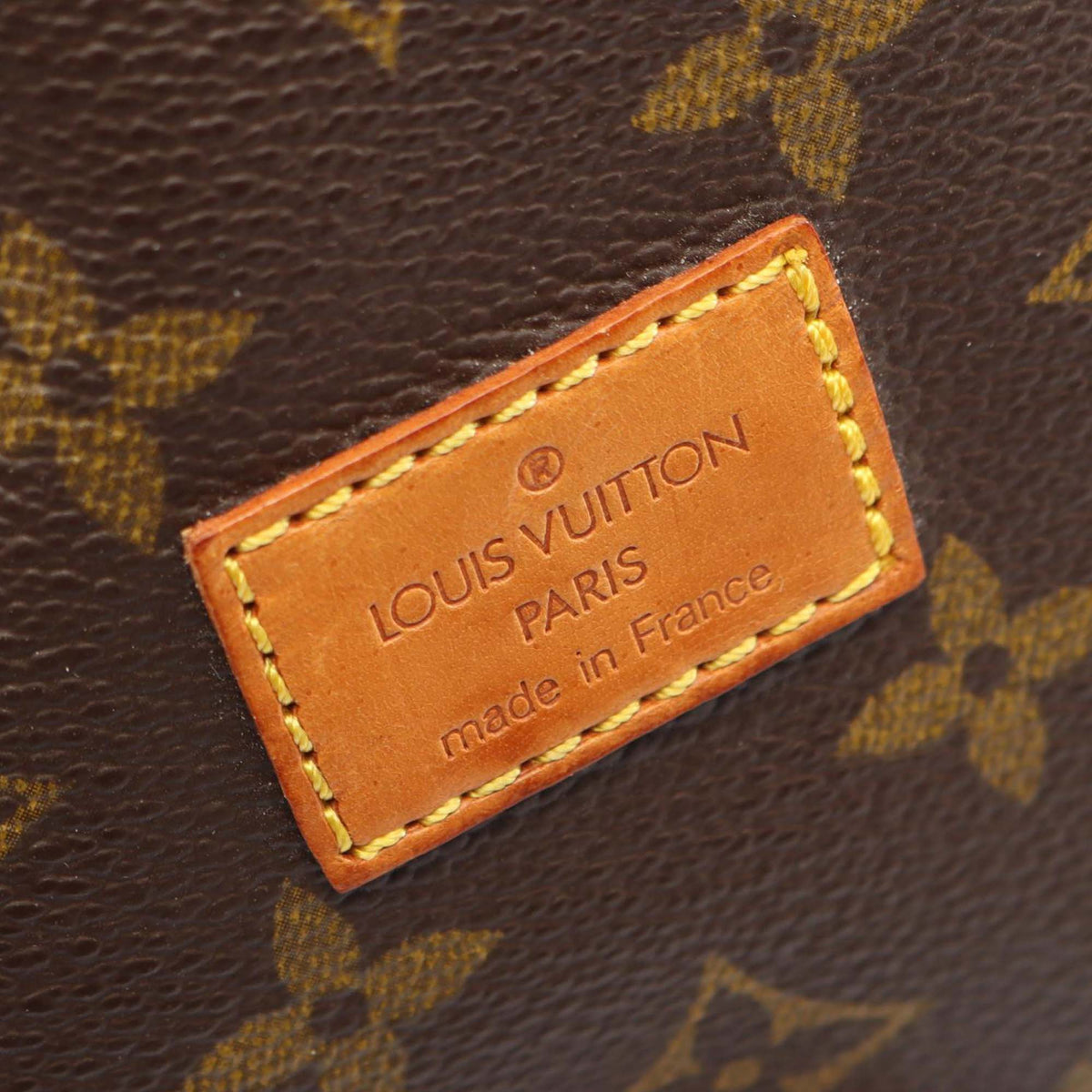 Louis Vuitton Monogram Saumur 30