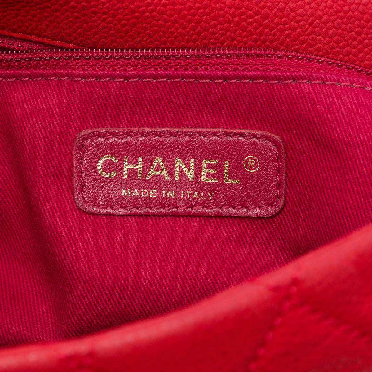 Chanel Medium Iridescent Caviar Chic Quilt Top Handle Flap — Red