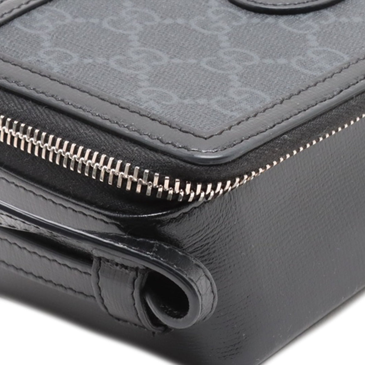 Gucci GG Supreme Interlocking G Crossbody
