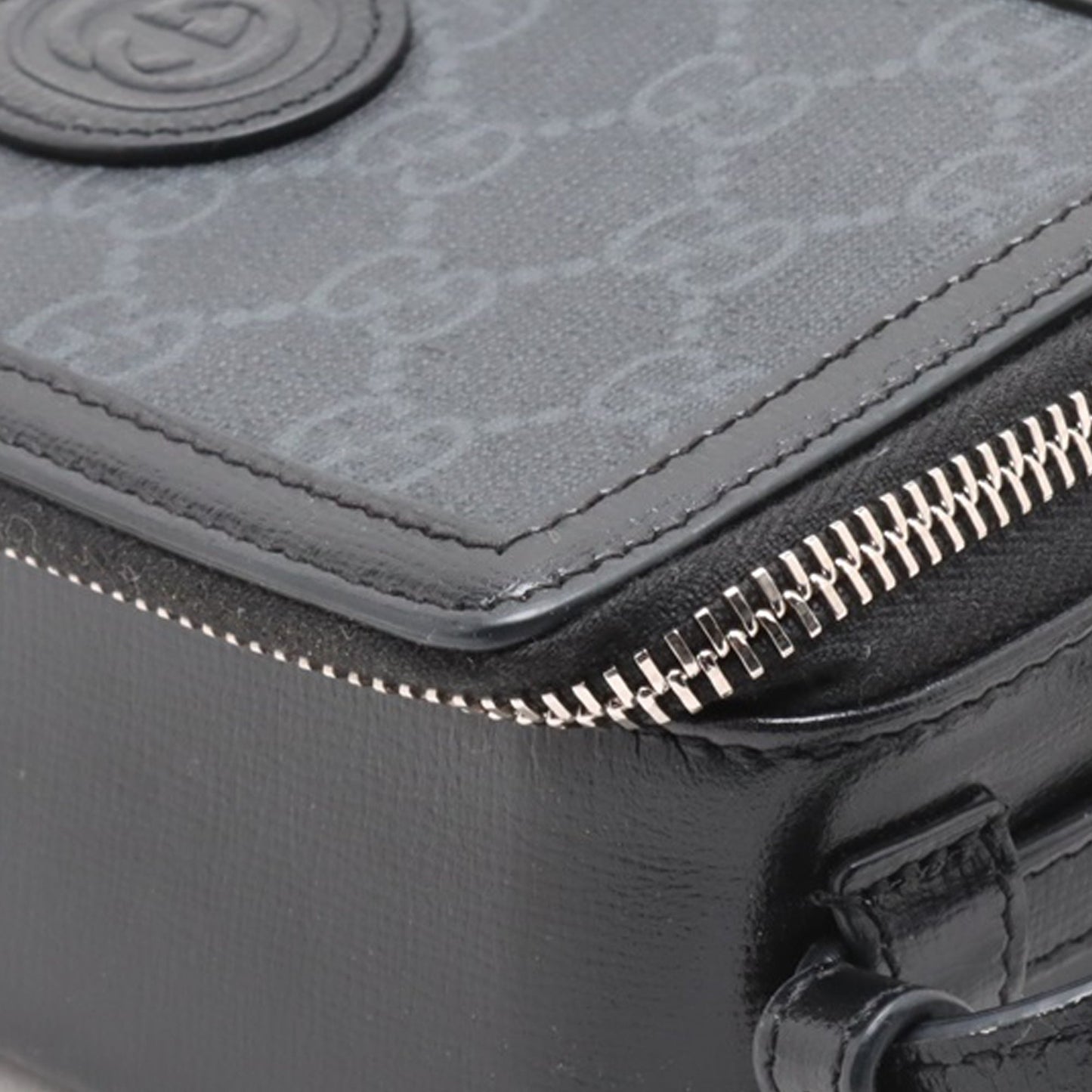 Gucci GG Supreme Interlocking G Crossbody