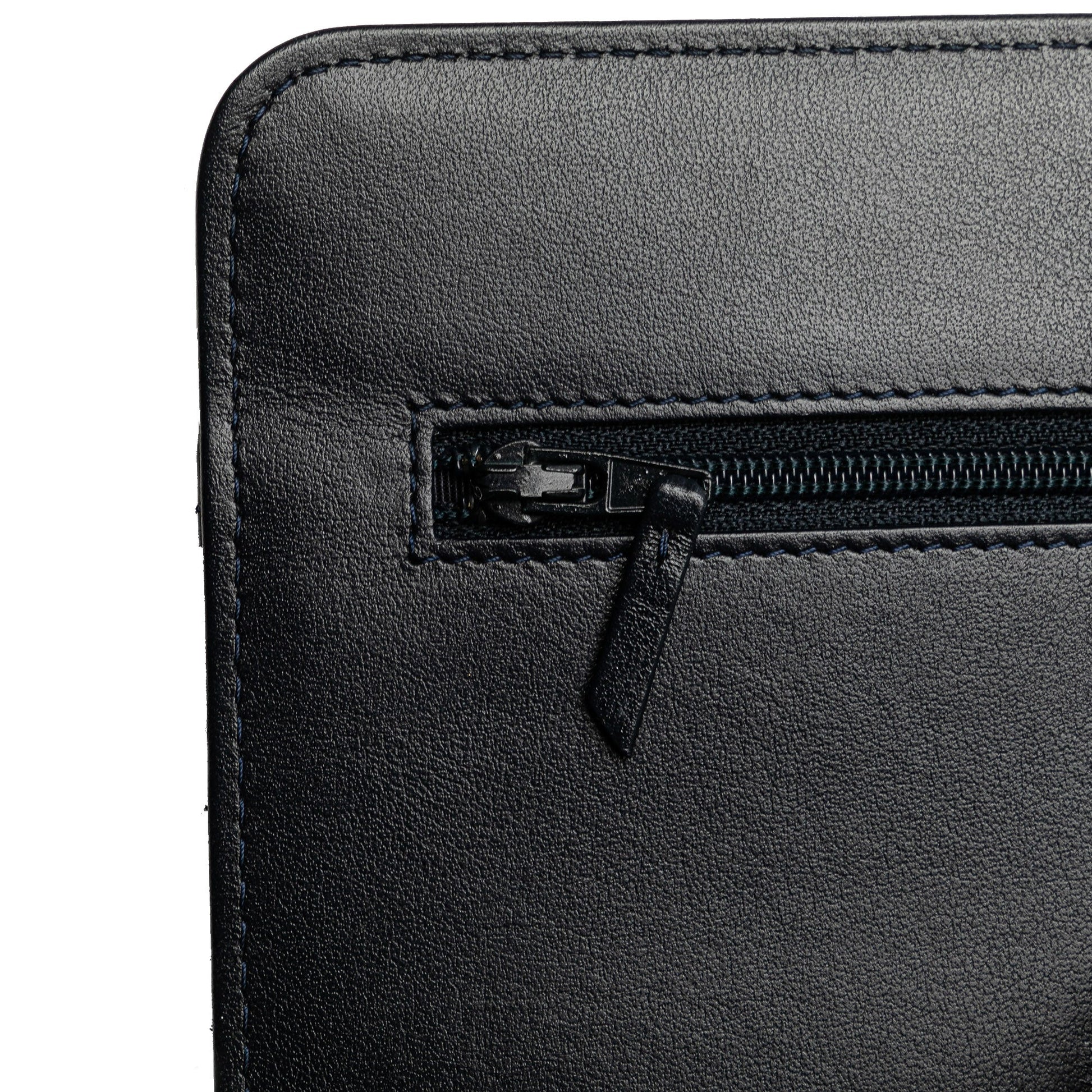 Chanel Quilted Aged Calfskin Gabrielle Wallet On Chain