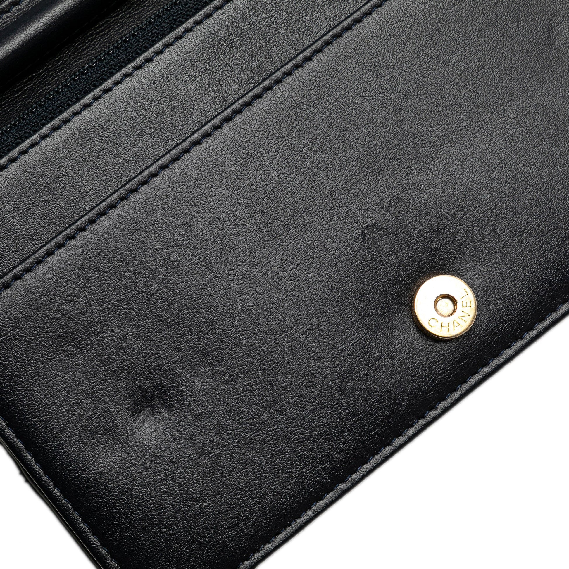 Chanel Quilted Aged Calfskin Gabrielle Wallet On Chain