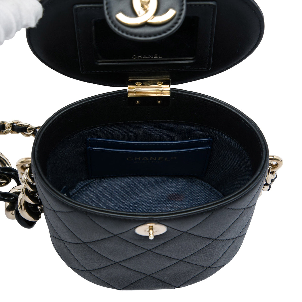 Chanel CC Lambskin Elegant Chain Vanity Case — Black